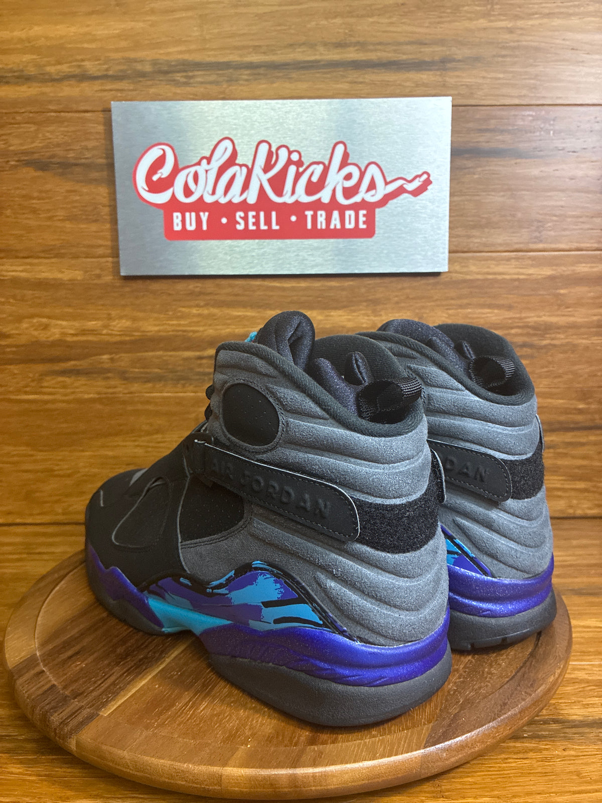 Jordan 8 Retro Aqua (2015)