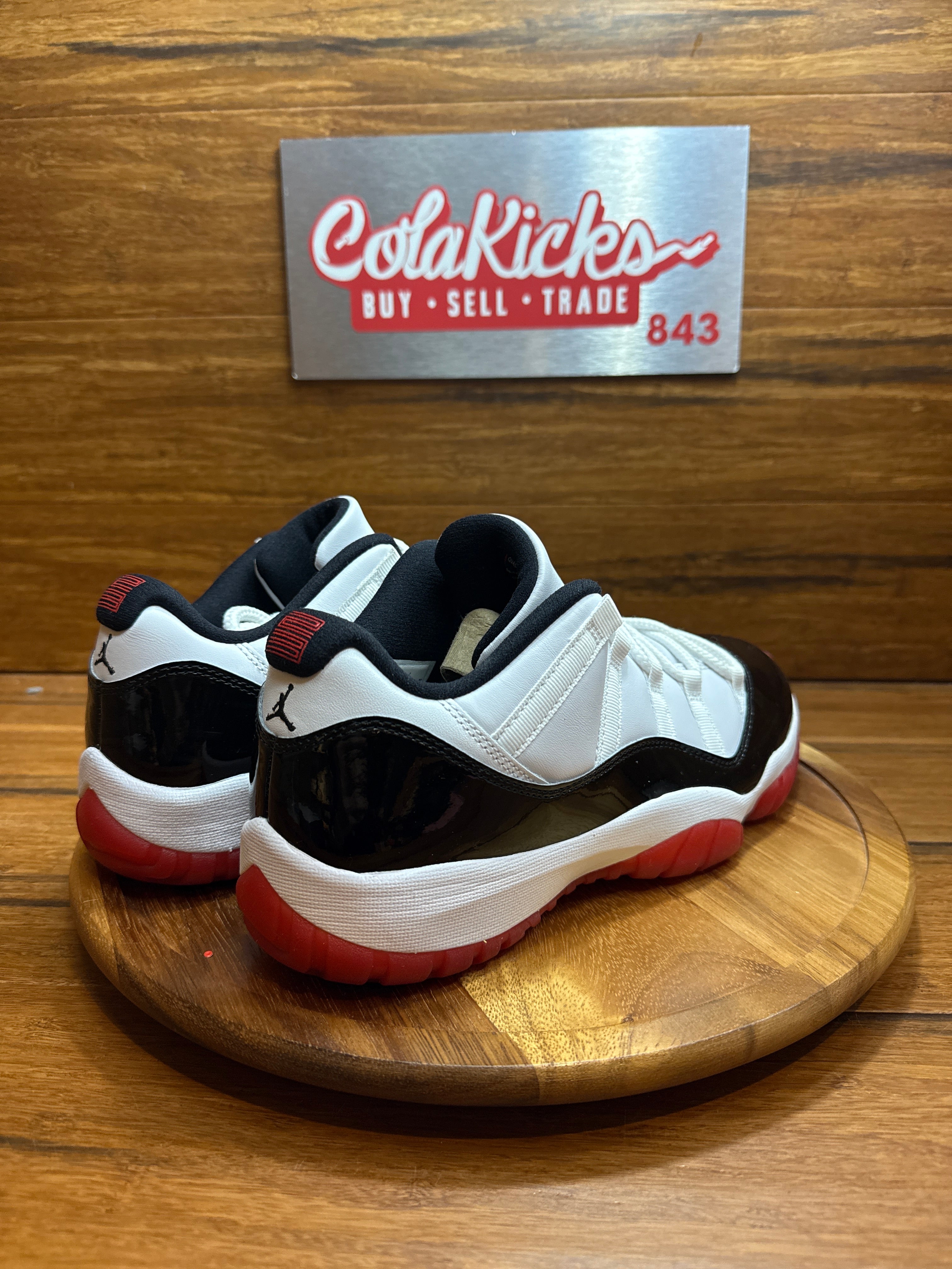 Jordan 11 Retro Low Concord Bred
