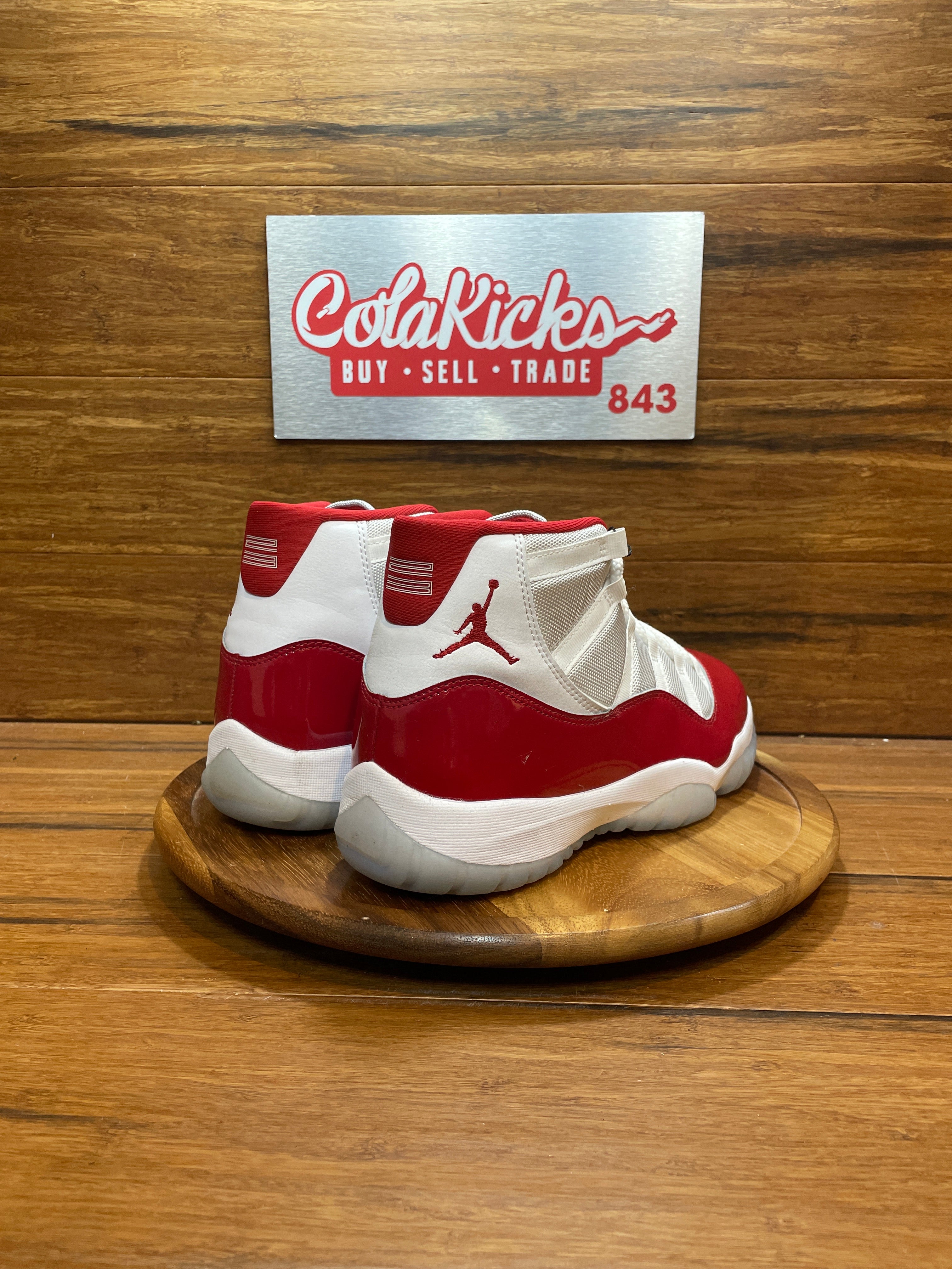 Jordan 11 Retro Cherry (2022)