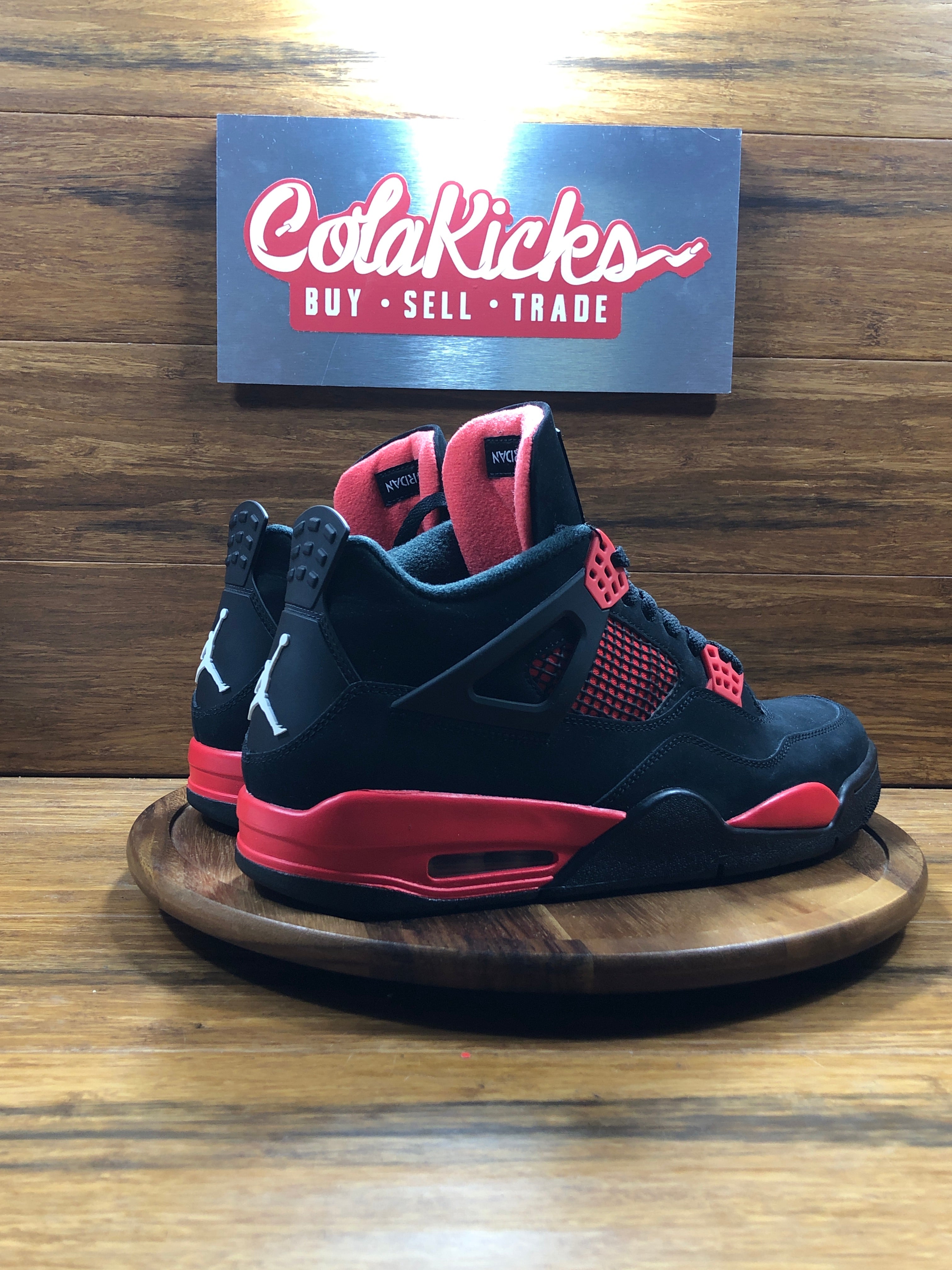 Jordan 4 Retro Red Thunder