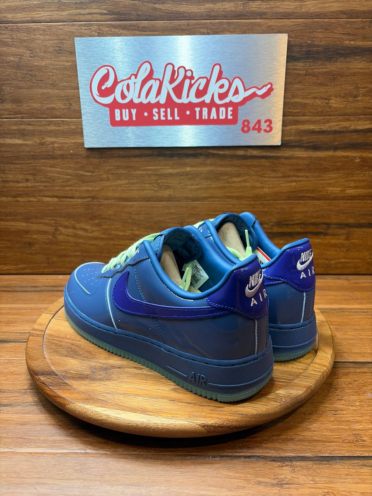 Nike Air Force 1 Low Patent Leather Mystic Navy Grape Ice