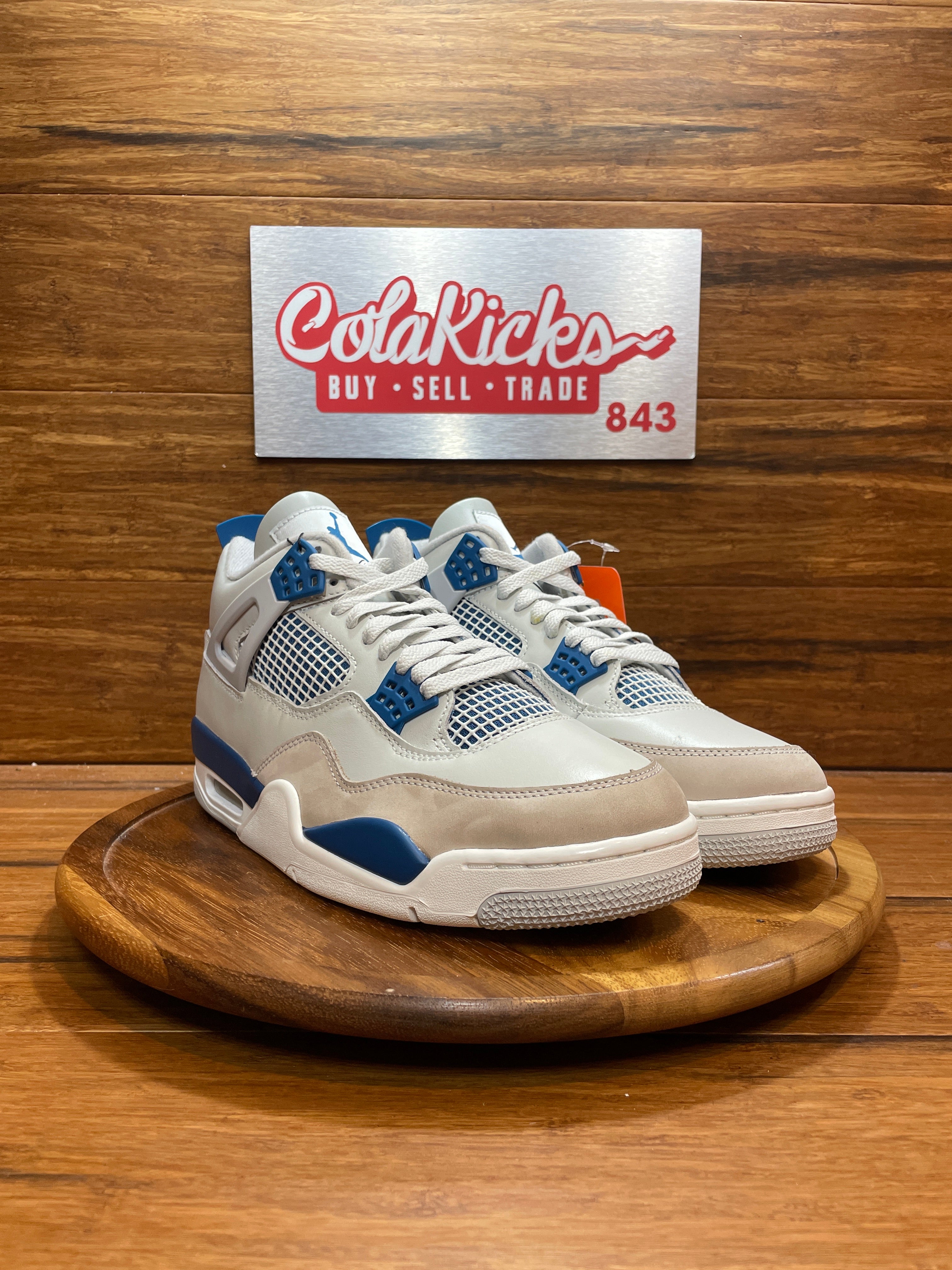 Jordan 4 Retro Military Blue (2024)
