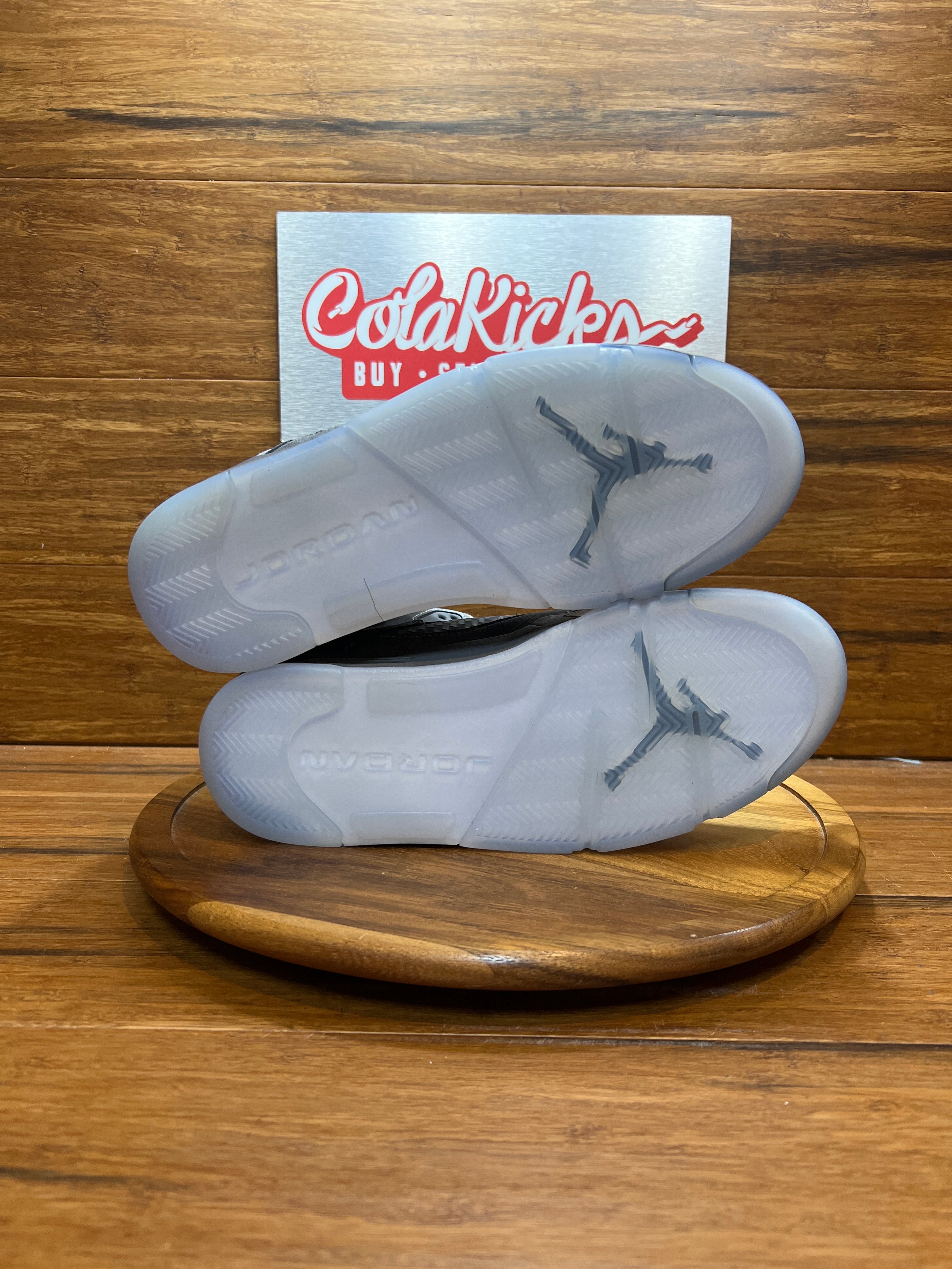 Jordan 5 Retro Wolf Grey (2026)
