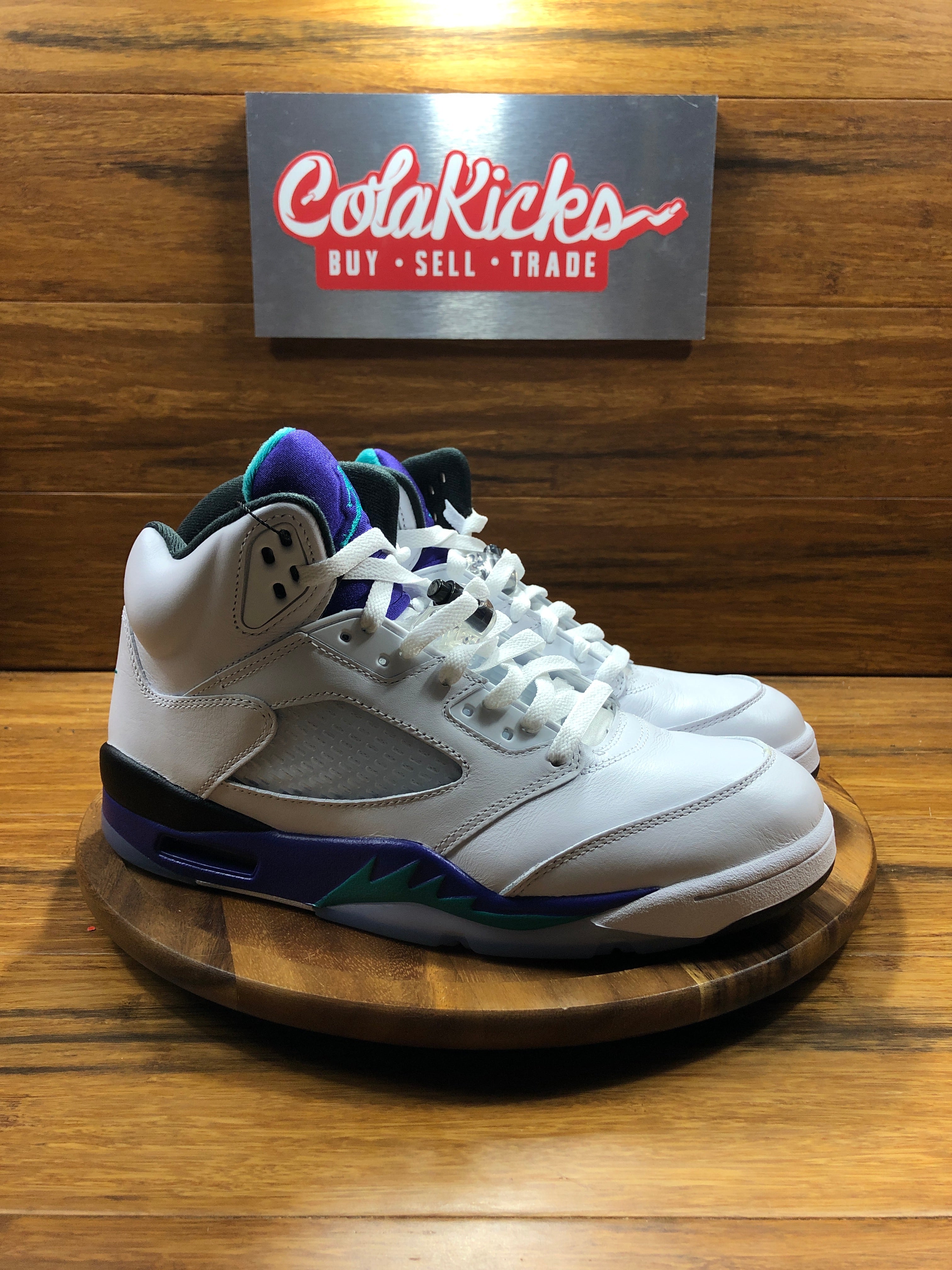 Jordan 5 Retro Grape (2025)