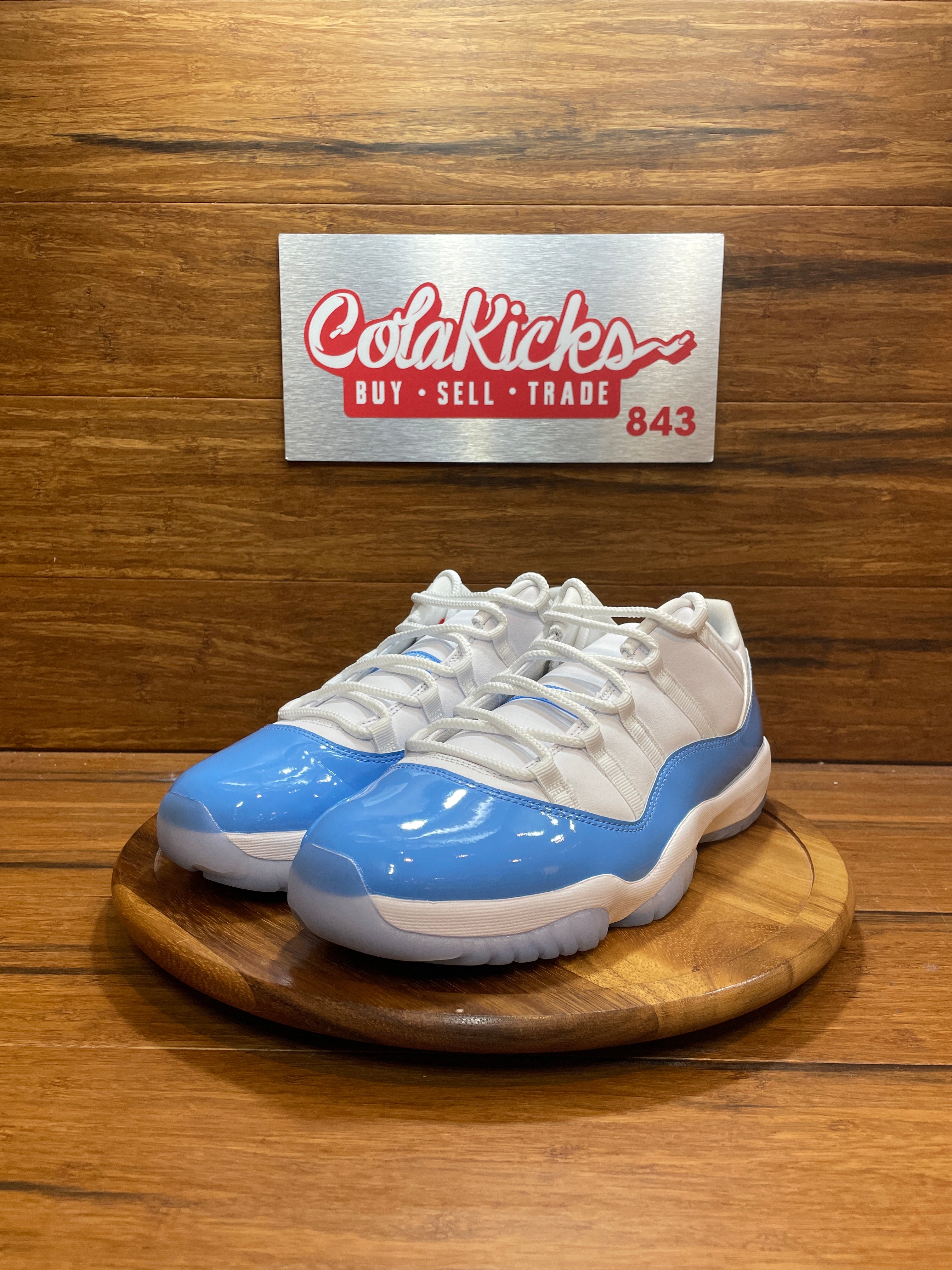 Jordan 11 Retro Low University Blue (2026)
