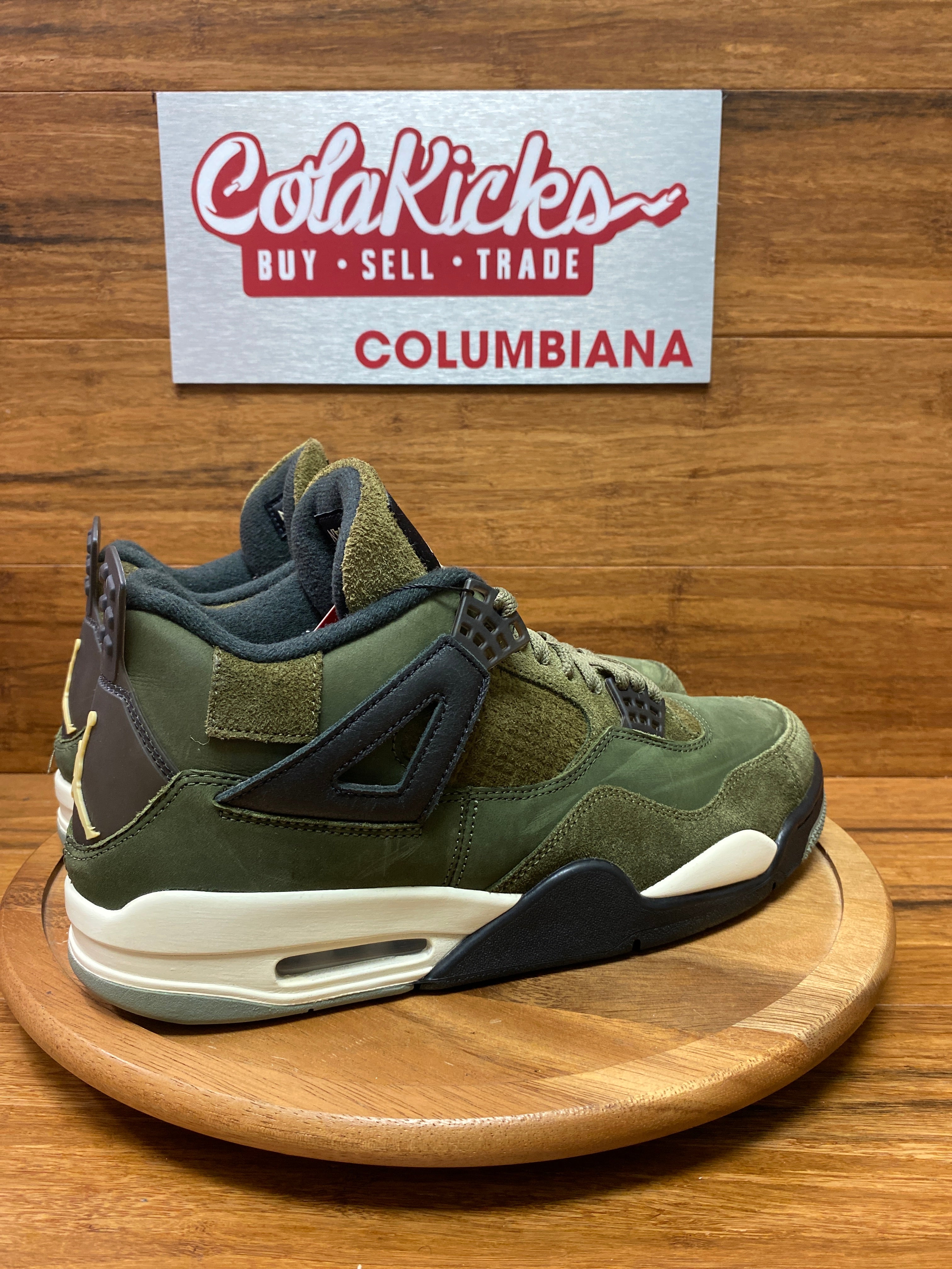 Jordan 4 Retro SE Craft Medium Olive