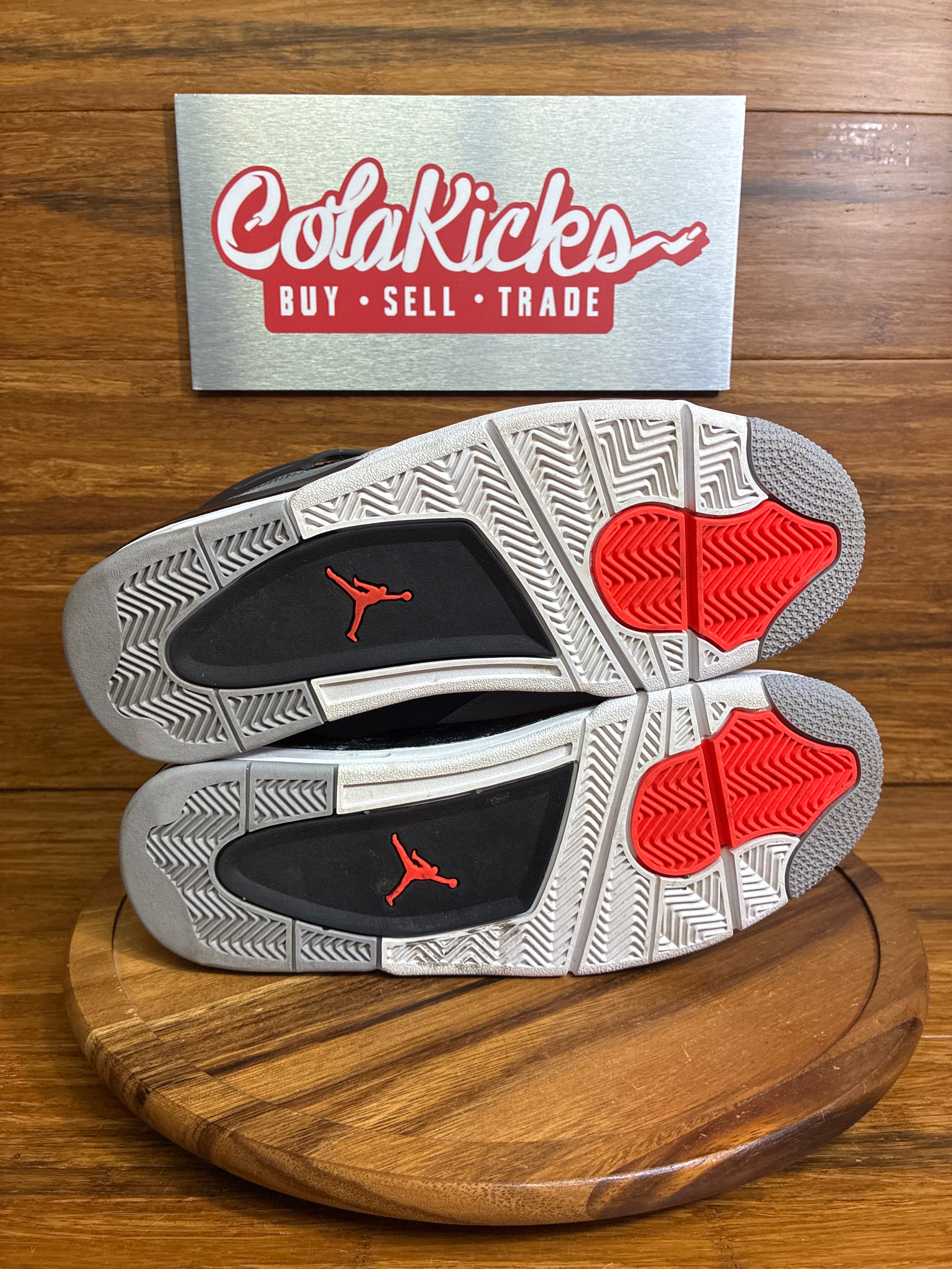 Jordan 4 Retro Infrared