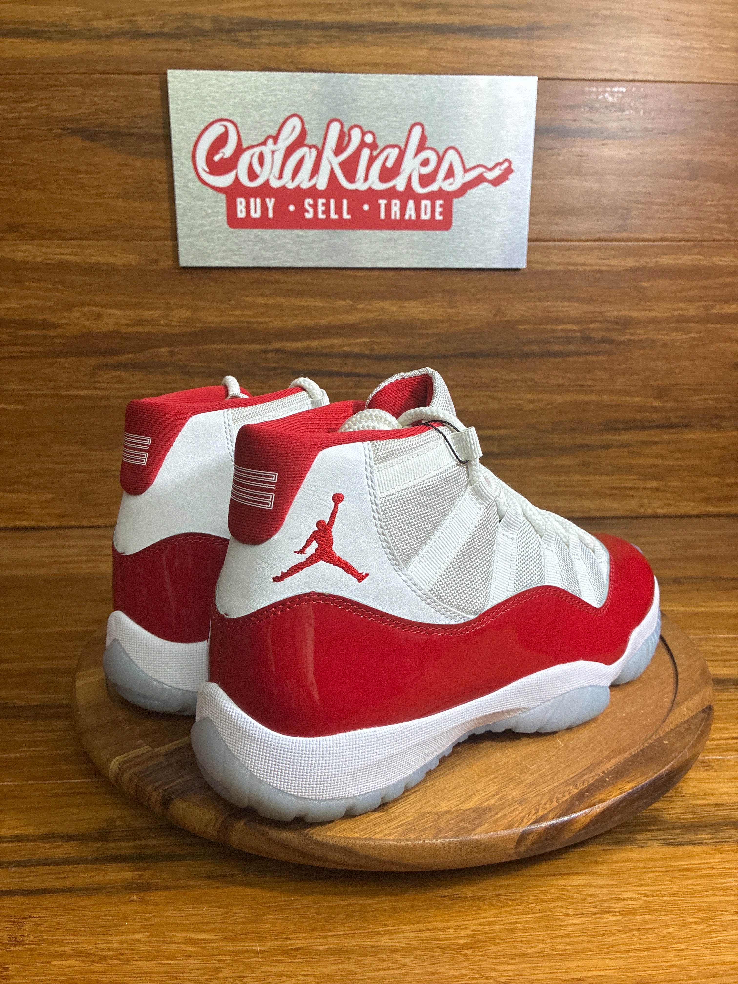 Jordan 11 Retro Cherry (2022)