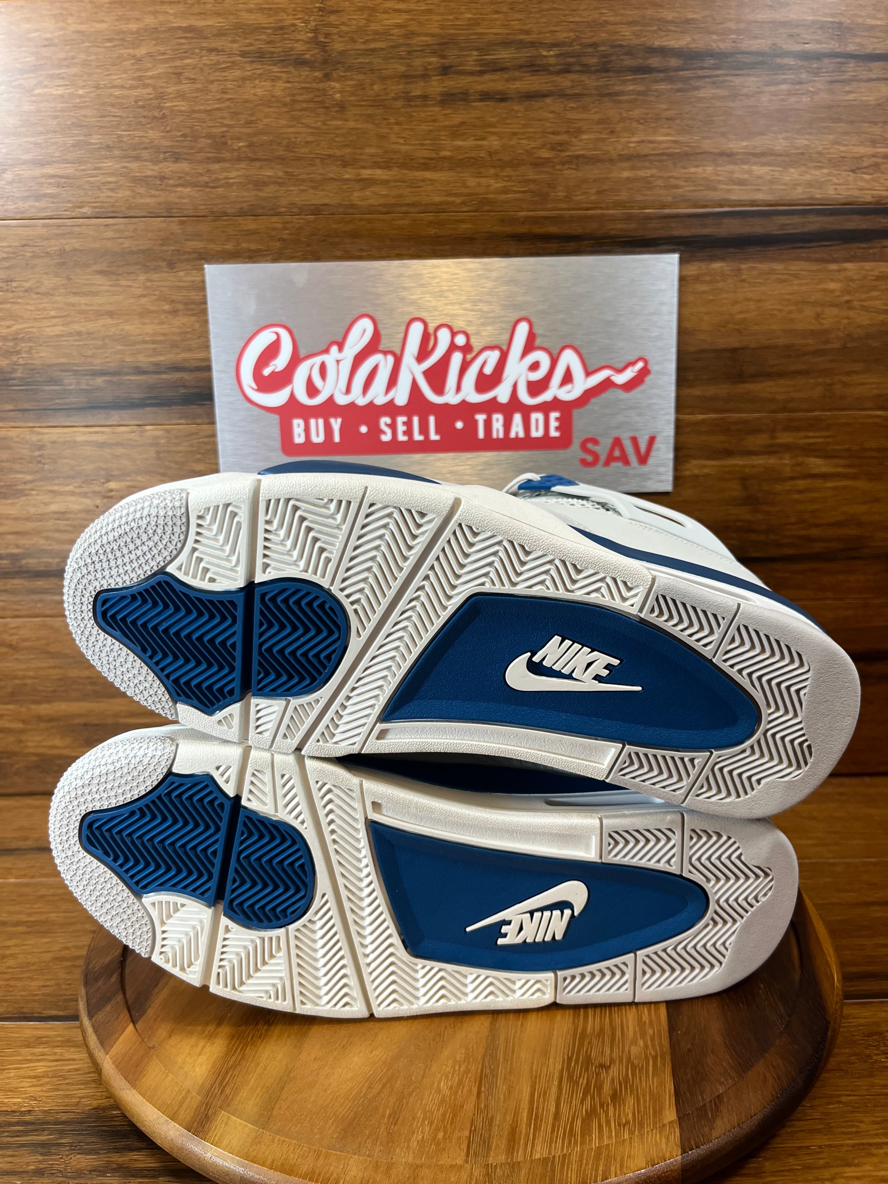 Jordan 4 Retro Military Blue (2024)