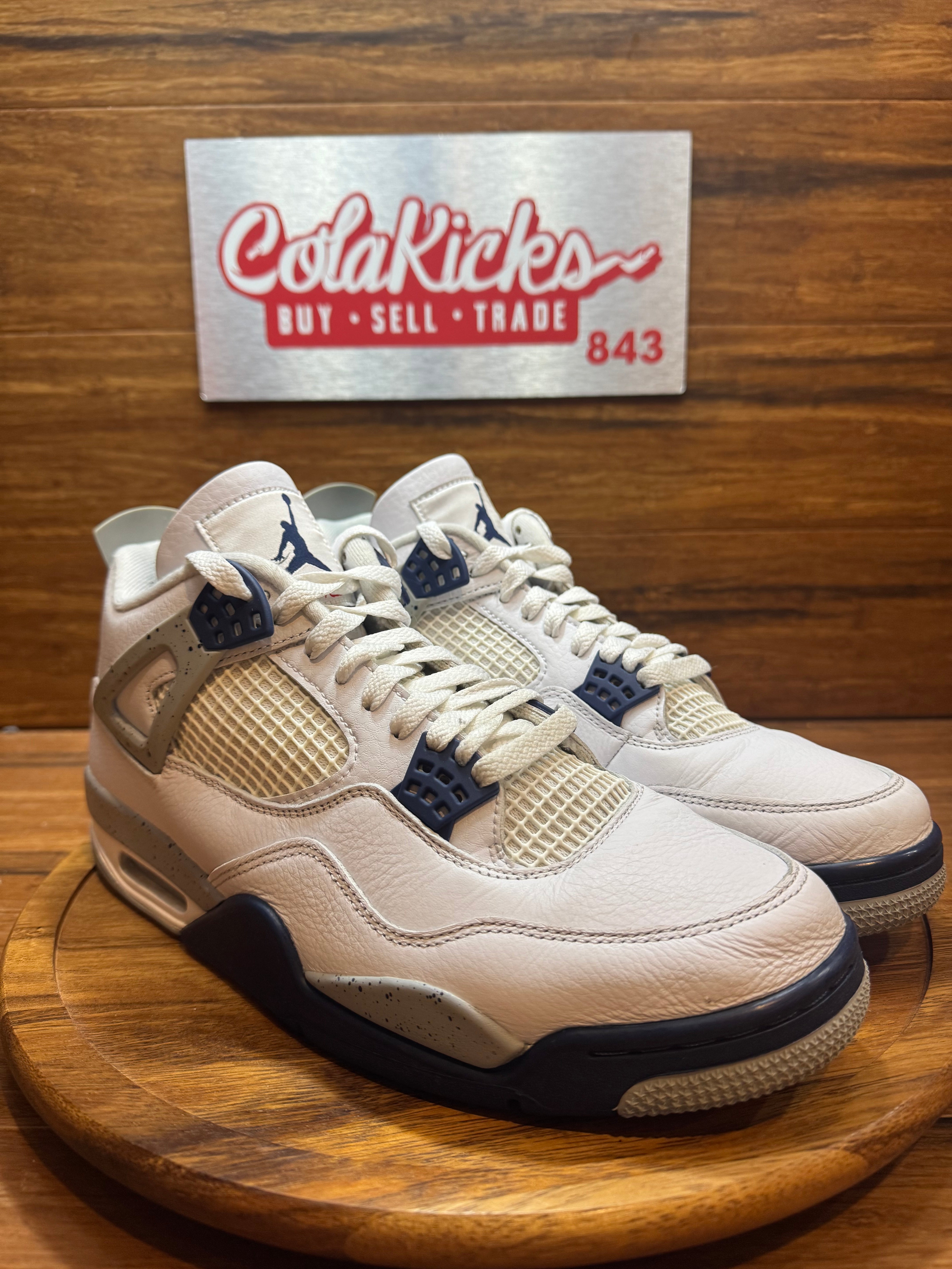 Jordan 4 Retro Midnight Navy