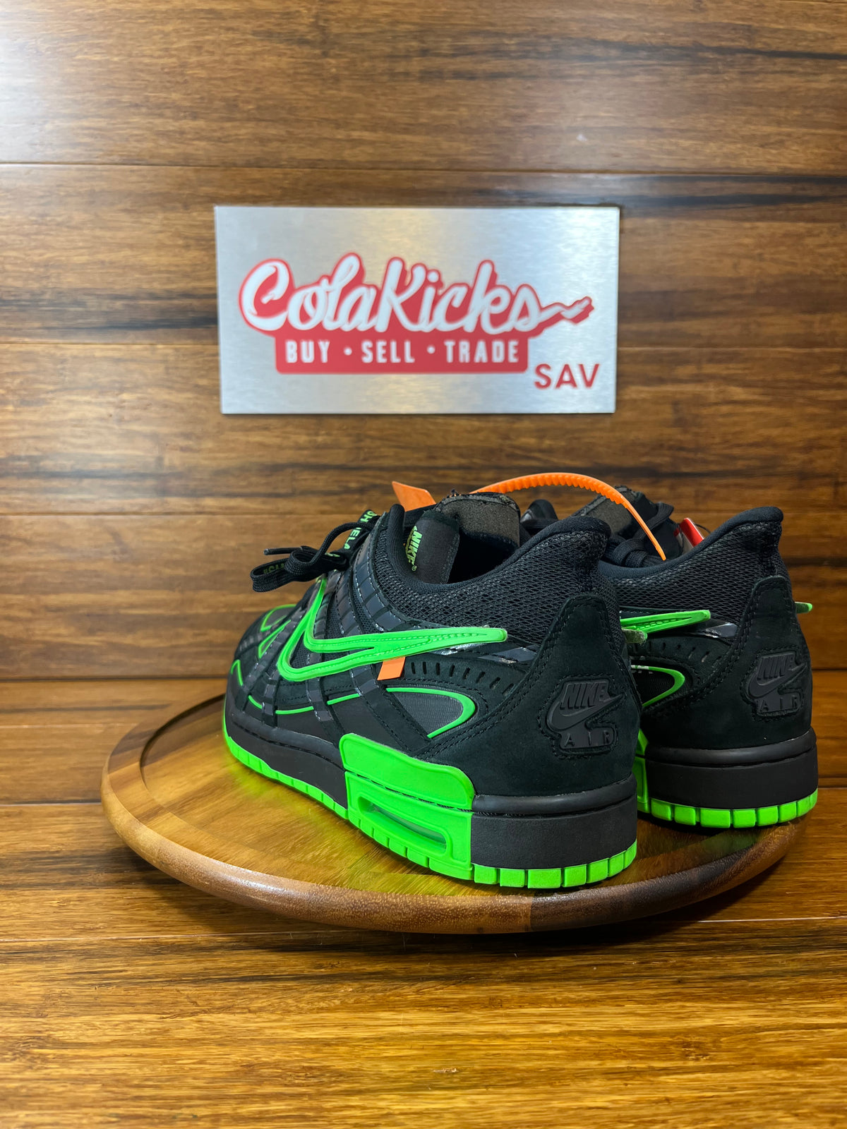 Nike Air Rubber Dunk Off-White Green Strike