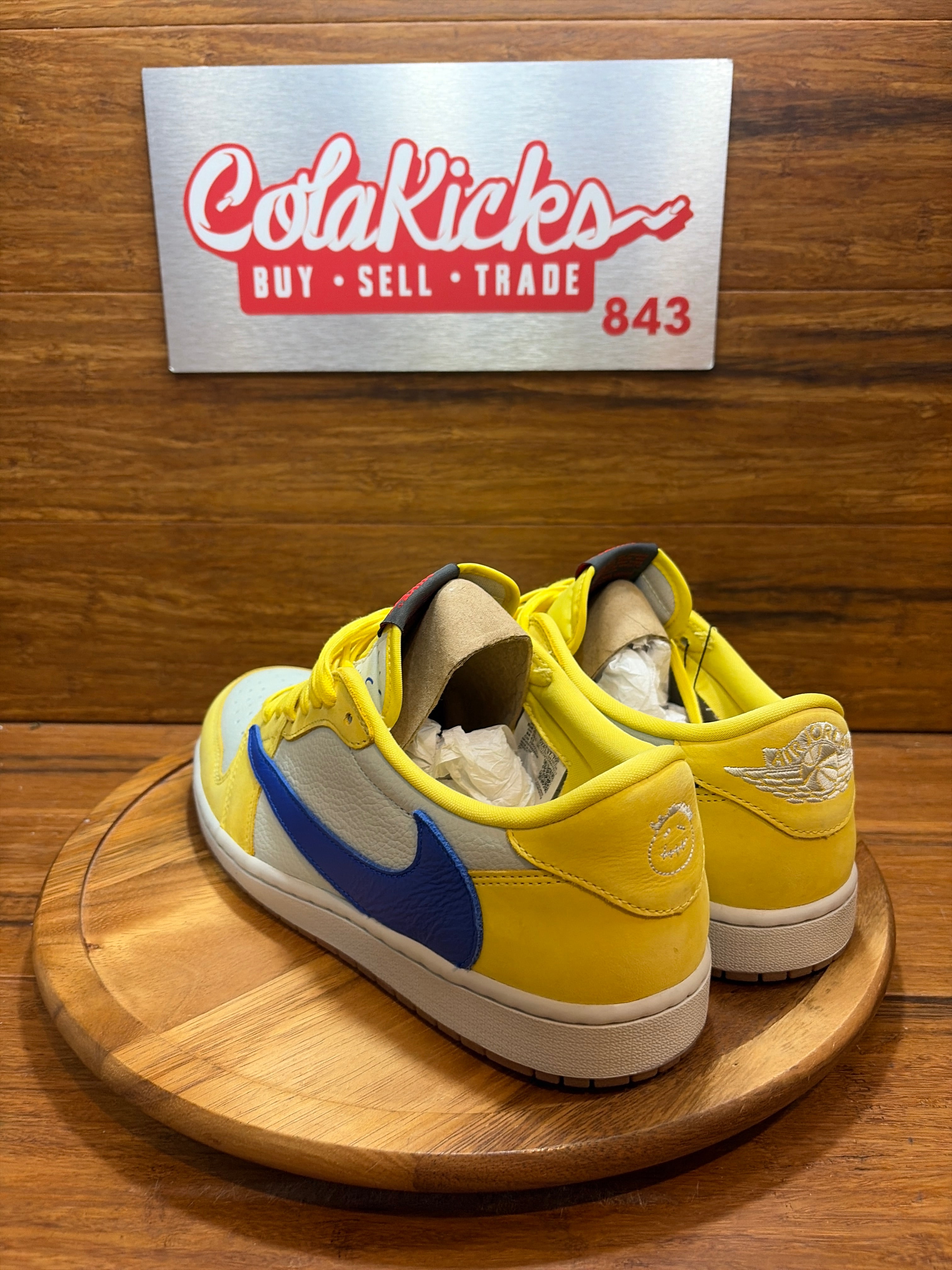 Jordan 1 Retro Low OG SP Travis Scott Canary (Women's)