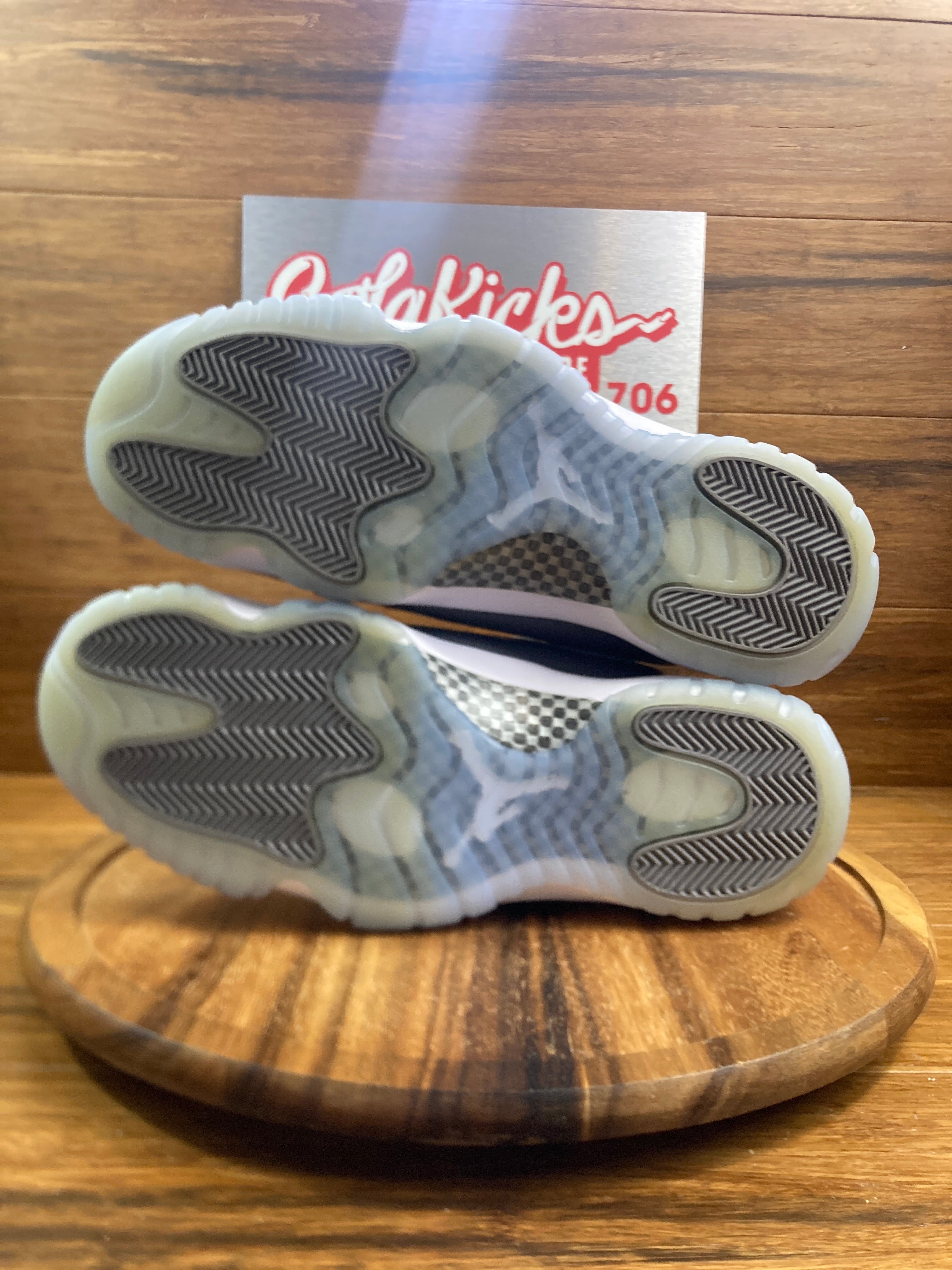 Jordan 11 Retro Cool Grey (2021)