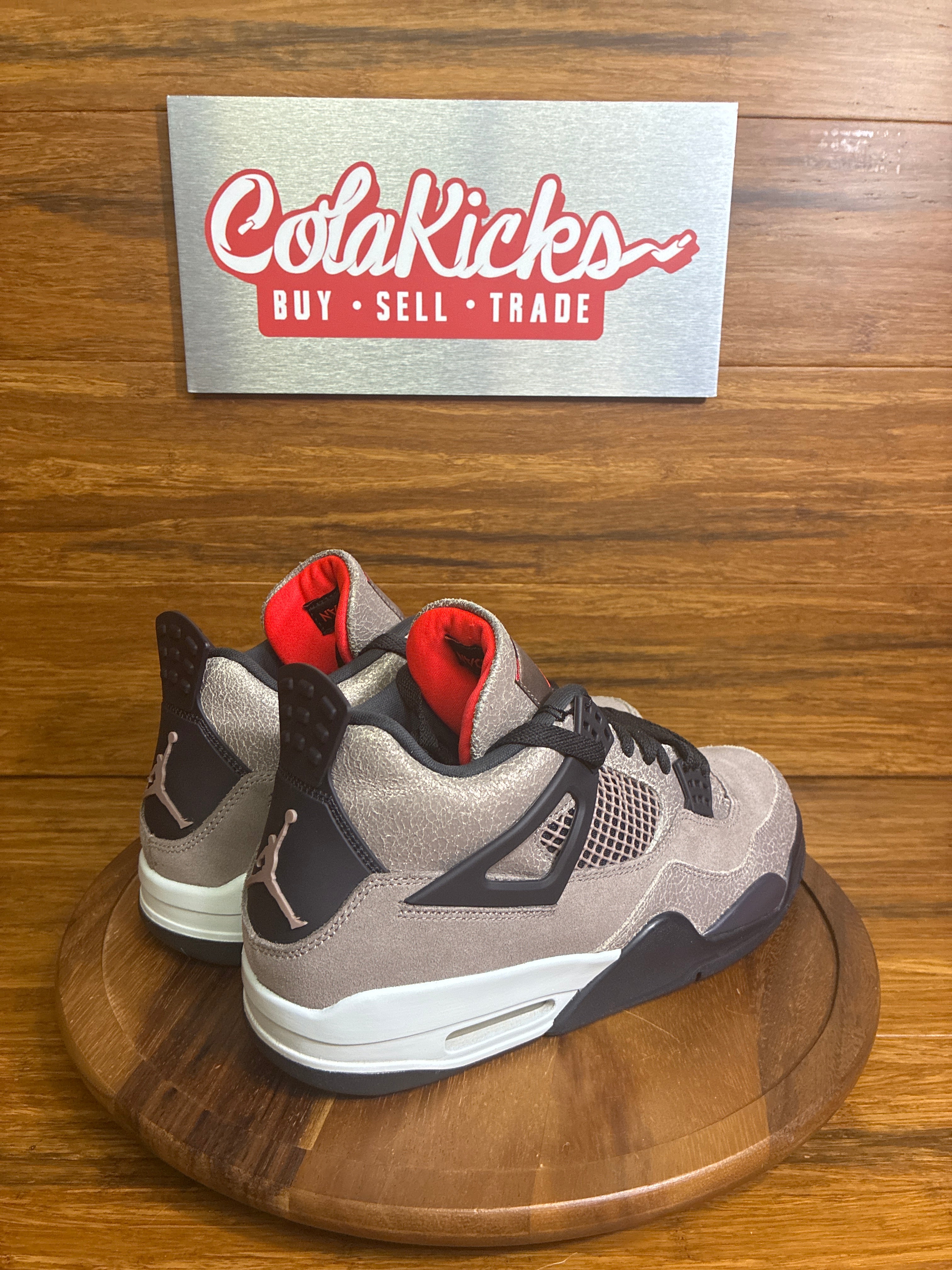 Jordan 4 Retro Taupe Haze