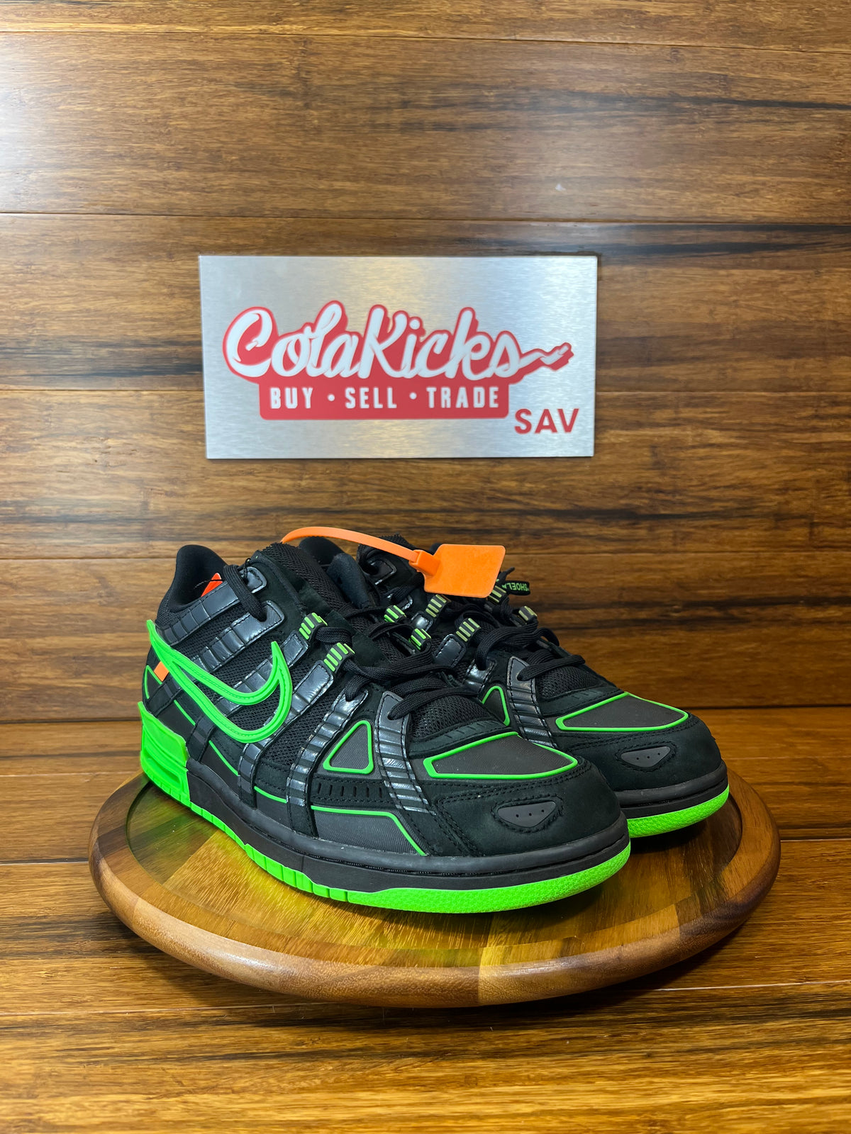Nike Air Rubber Dunk Off-White Green Strike
