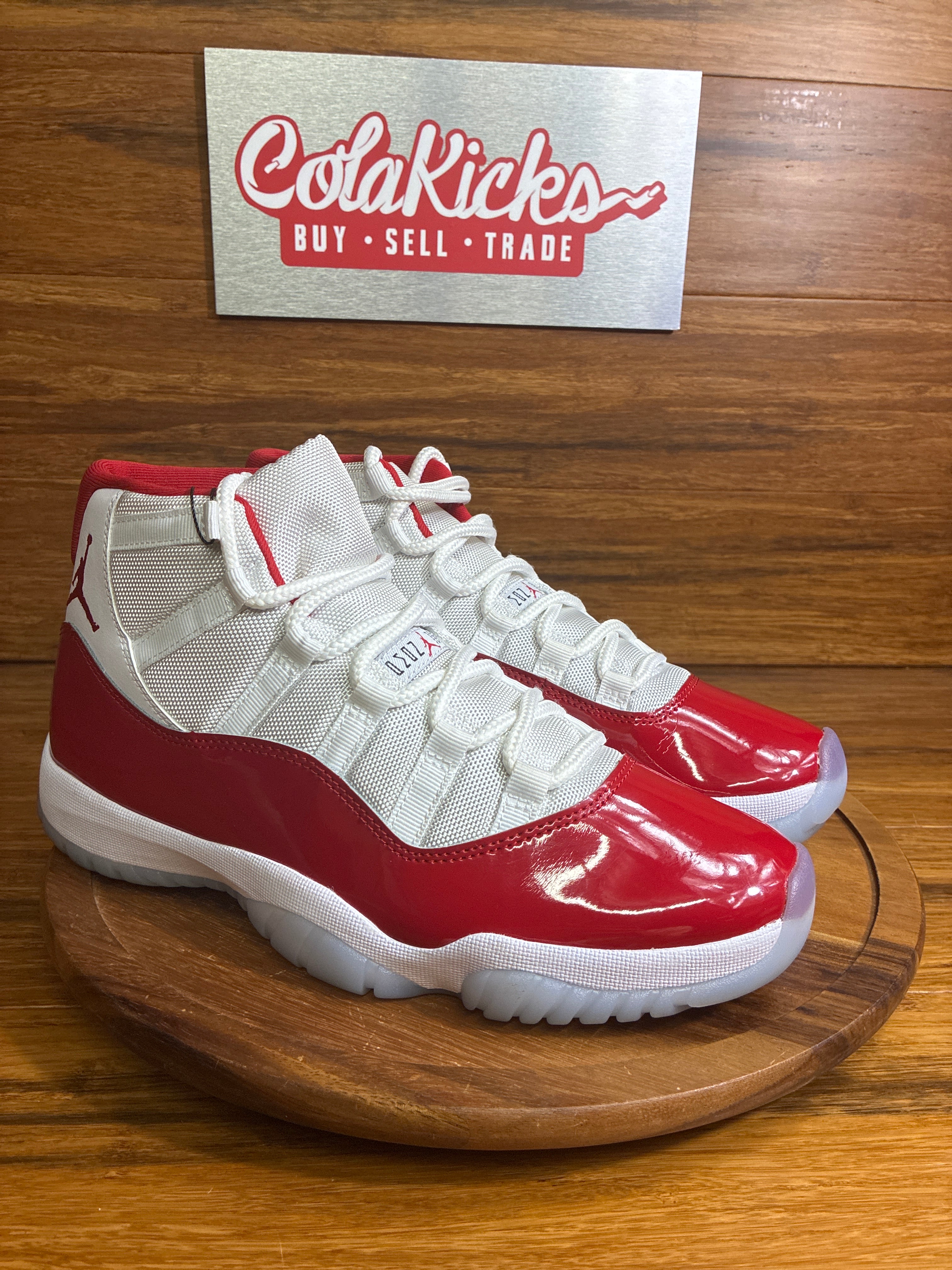 Jordan 11 Retro Cherry (2022)