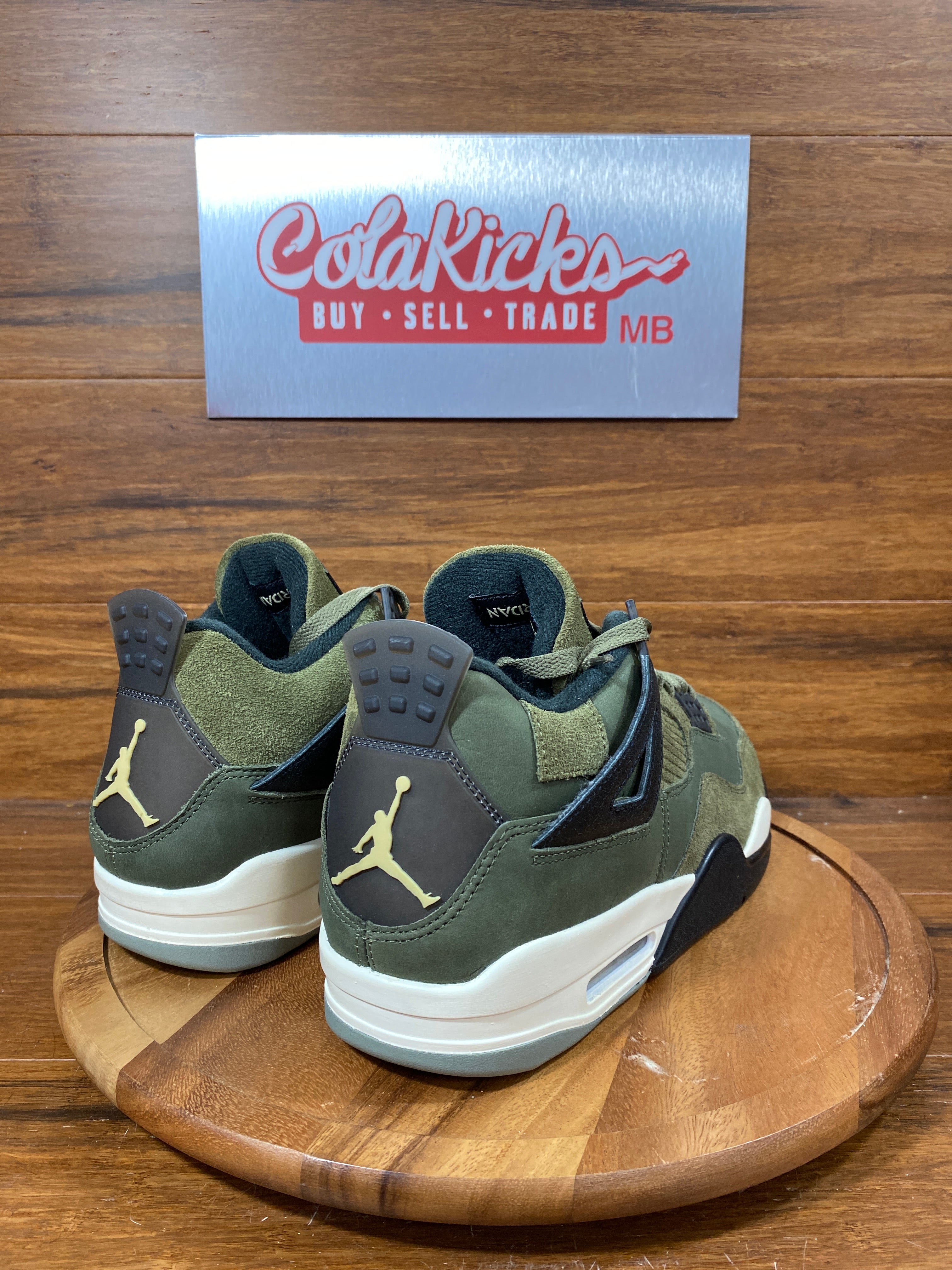Jordan 4 Retro SE Craft Medium Olive
