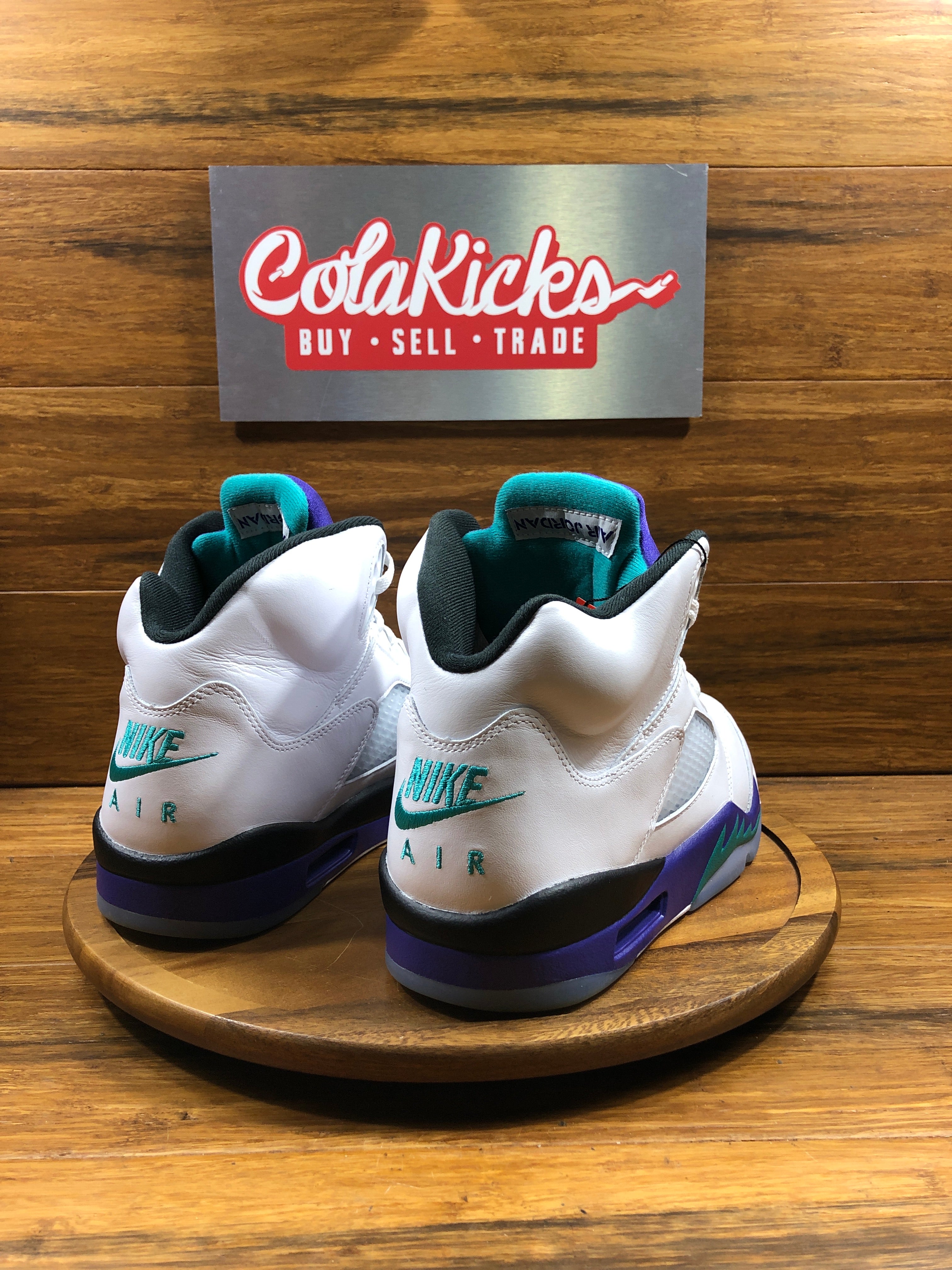 Jordan 5 Retro Grape (2025)