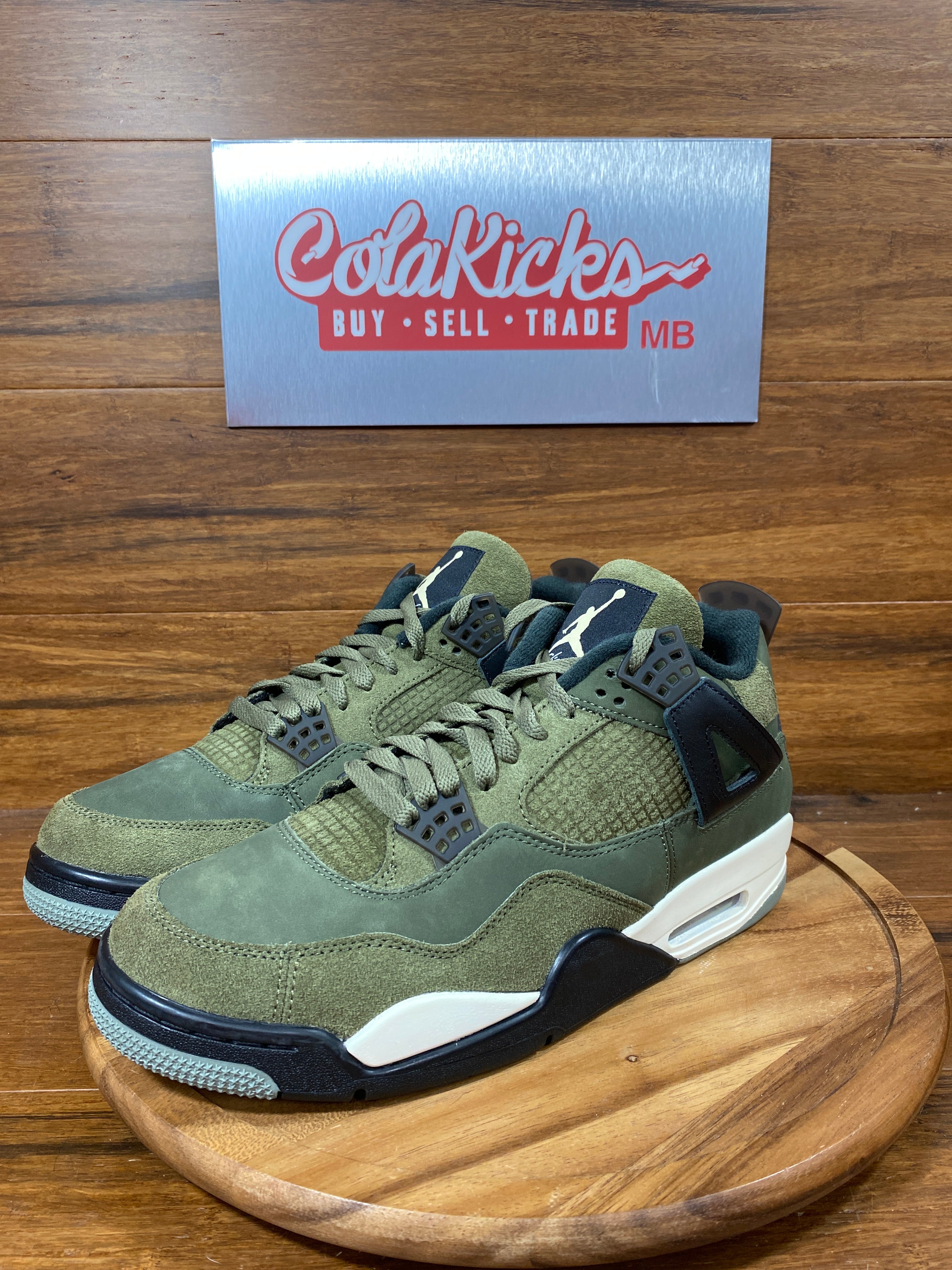 Jordan 4 Retro SE Craft Medium Olive