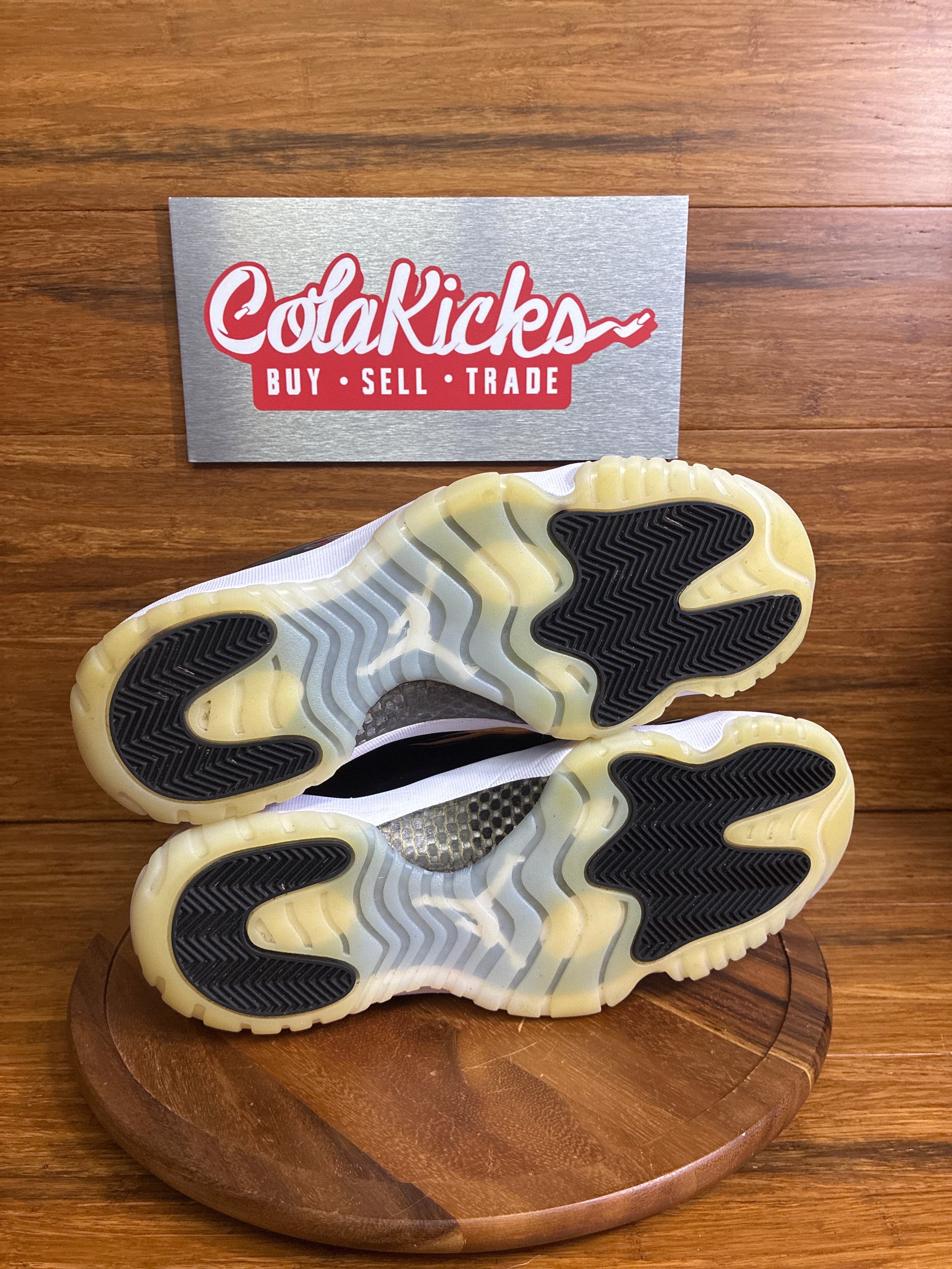 Jordan 11 Retro DMP Gratitude (2023)