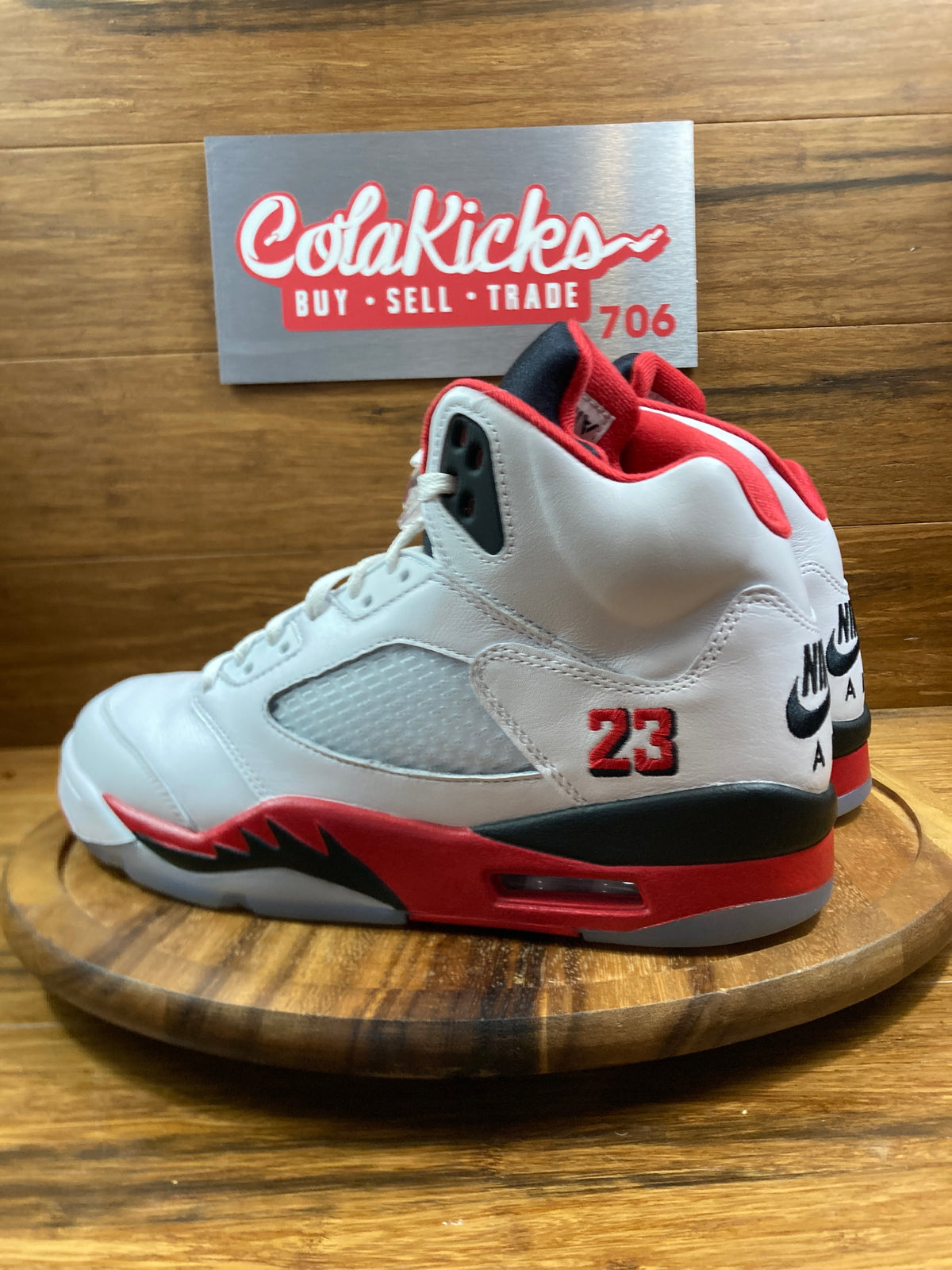 Jordan 5 Retro Fire Red Black Tongue (2025)