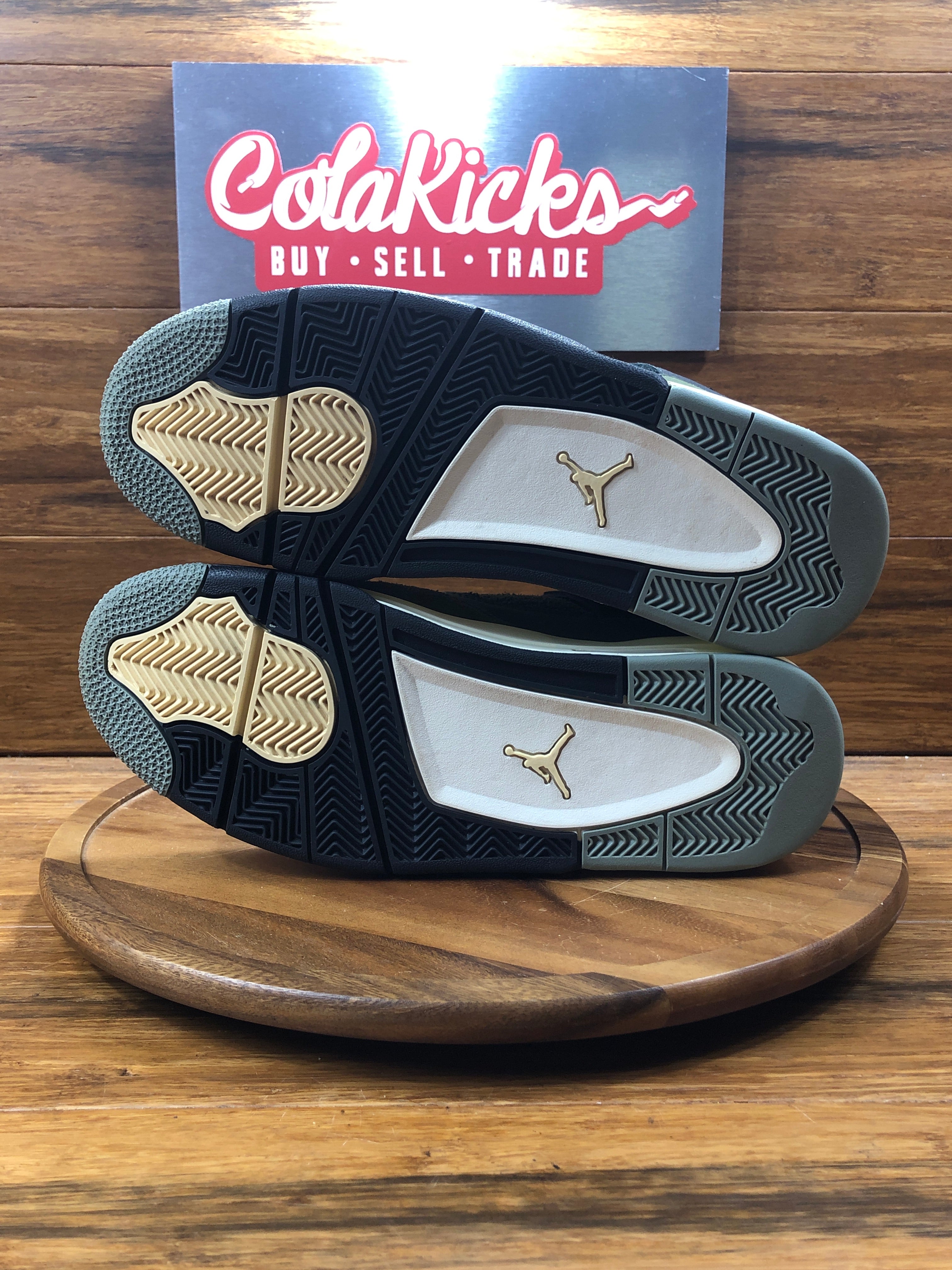 Jordan 4 Retro SE Craft Medium Olive