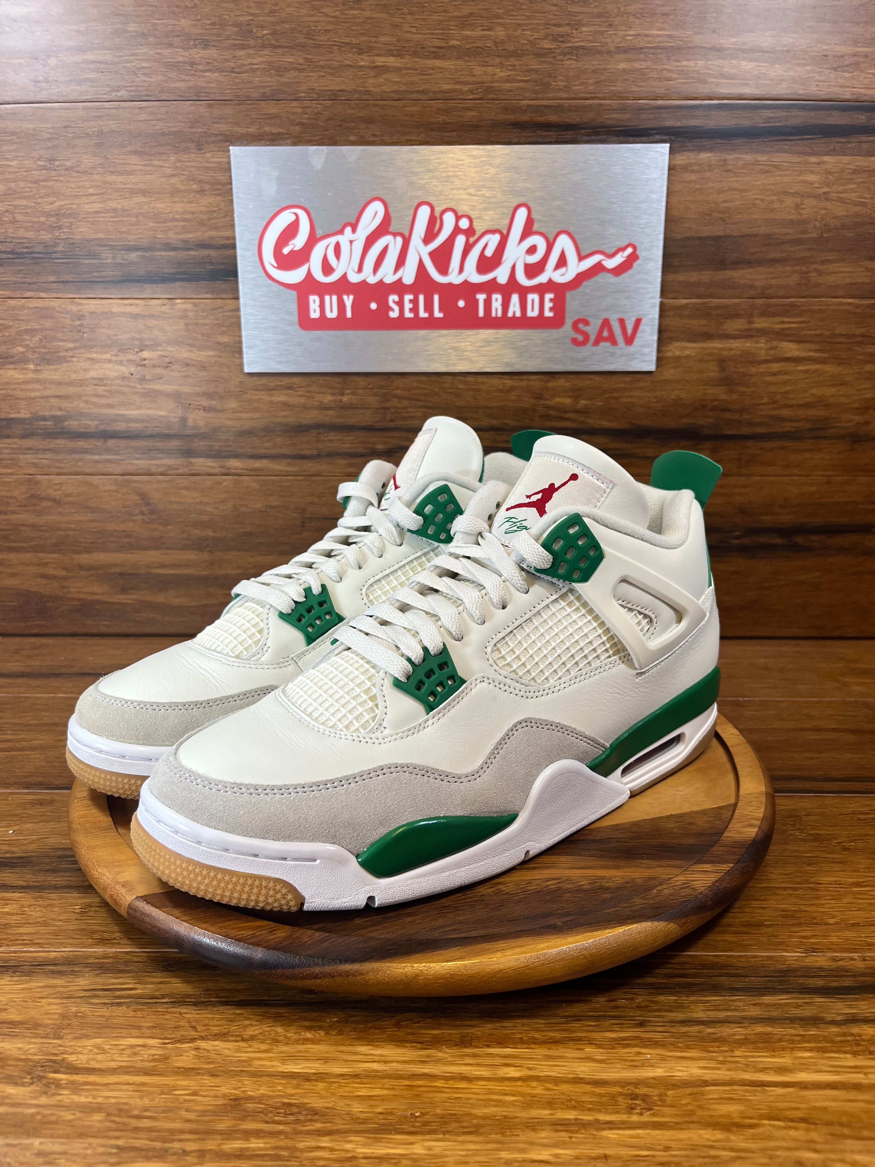 Jordan 4 Retro SB Pine Green