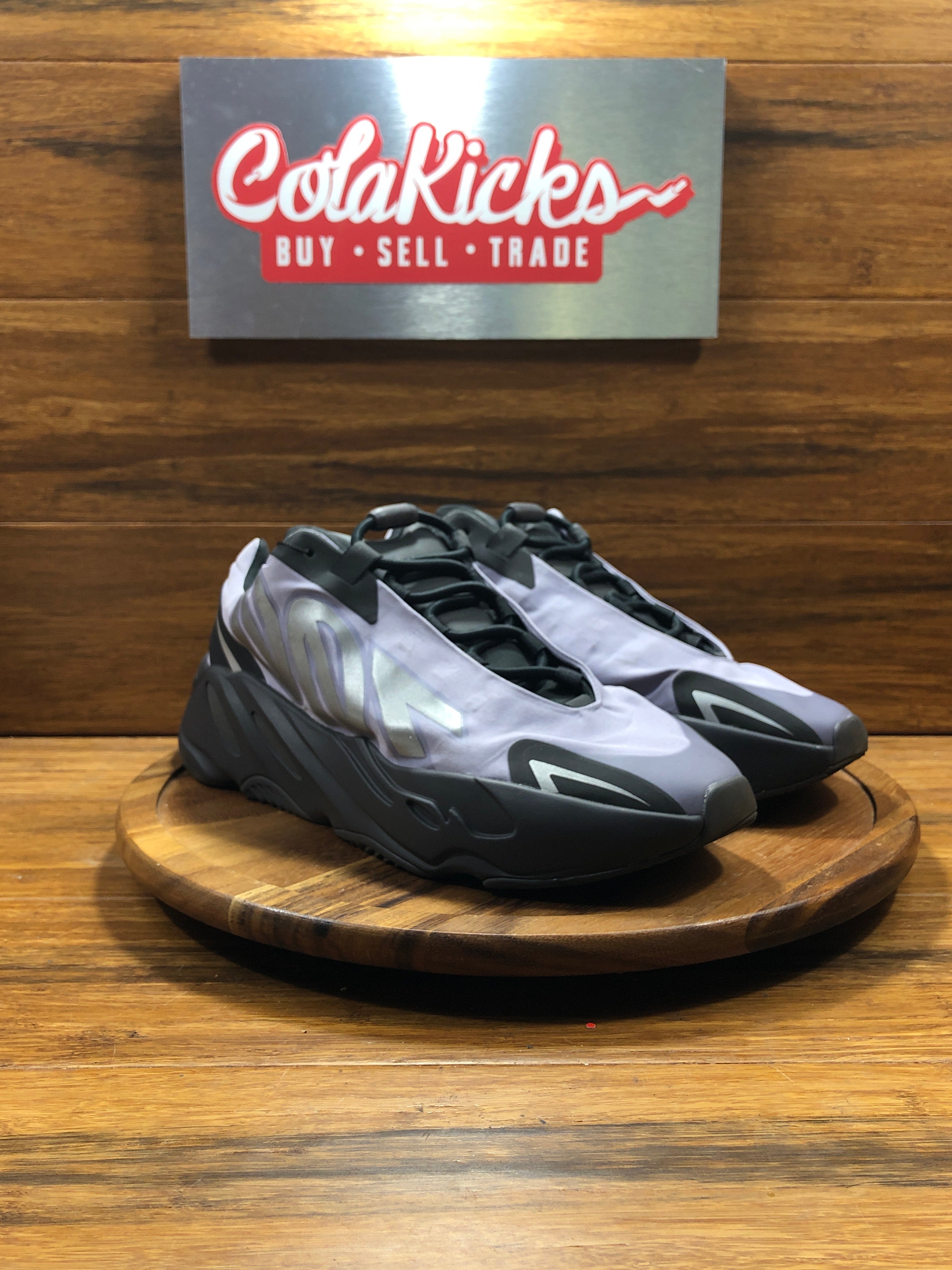 adidas Yeezy Boost 700 MNVN Geode