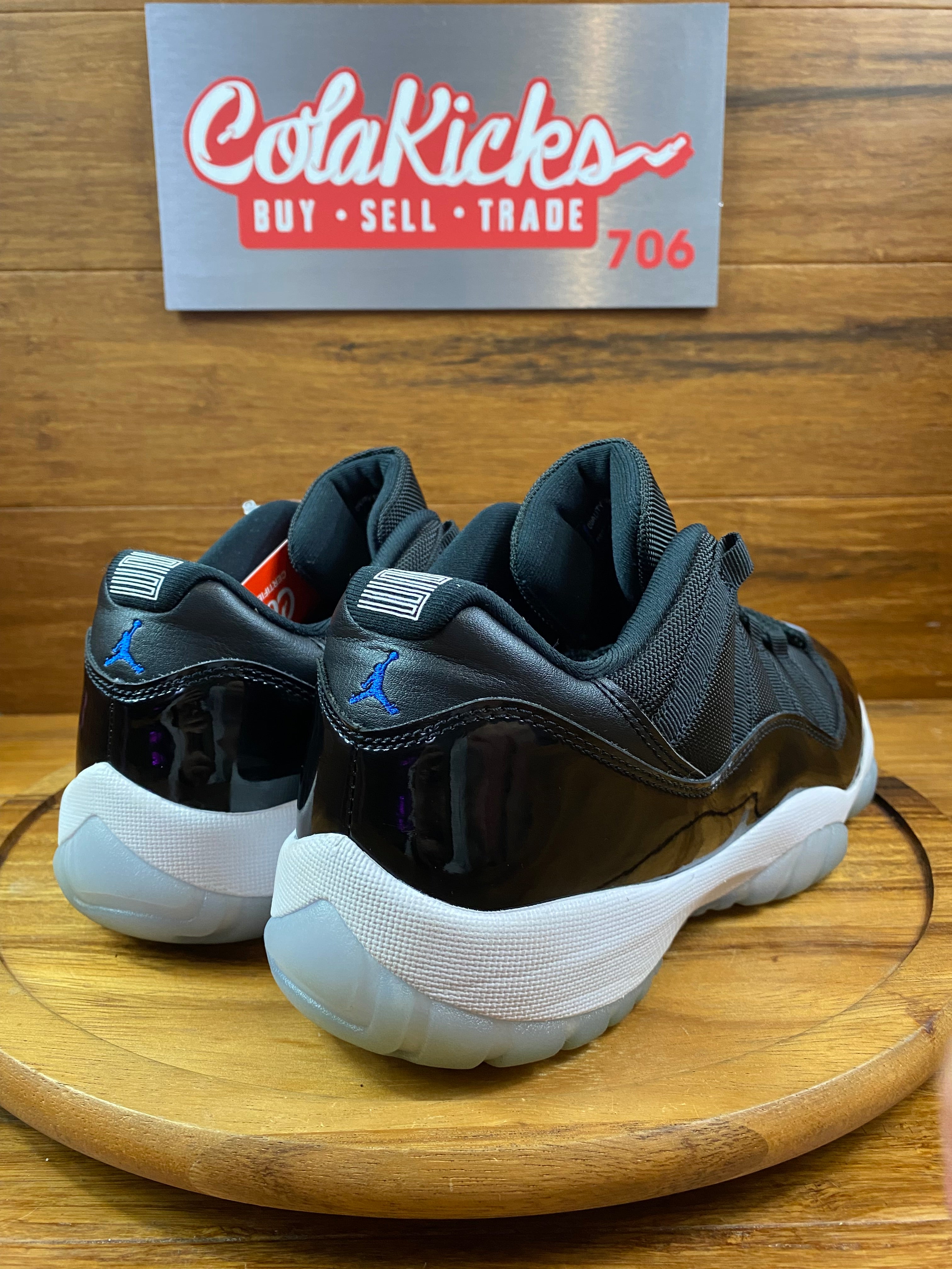 Jordan 11 Retro Low Space Jam