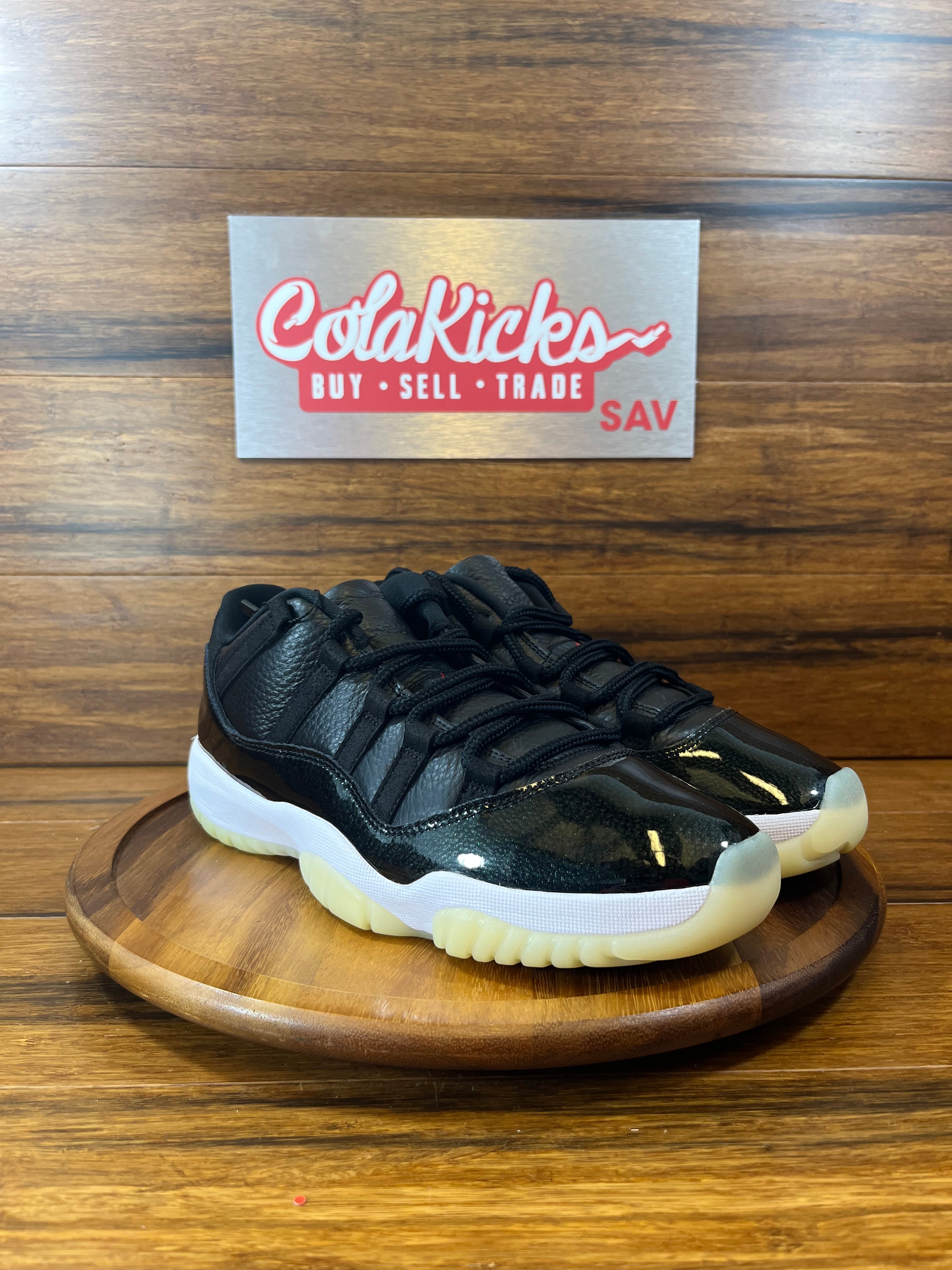 Jordan 11 Retro Low 72-10