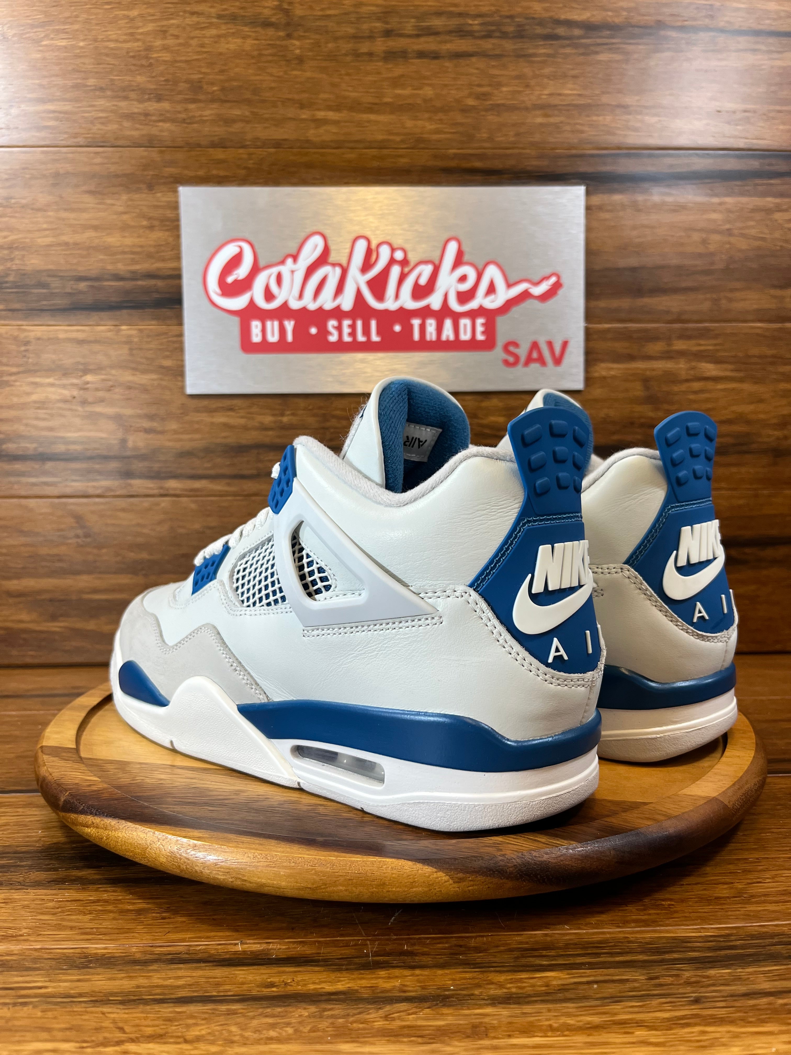 Jordan 4 Retro Military Blue (2024)