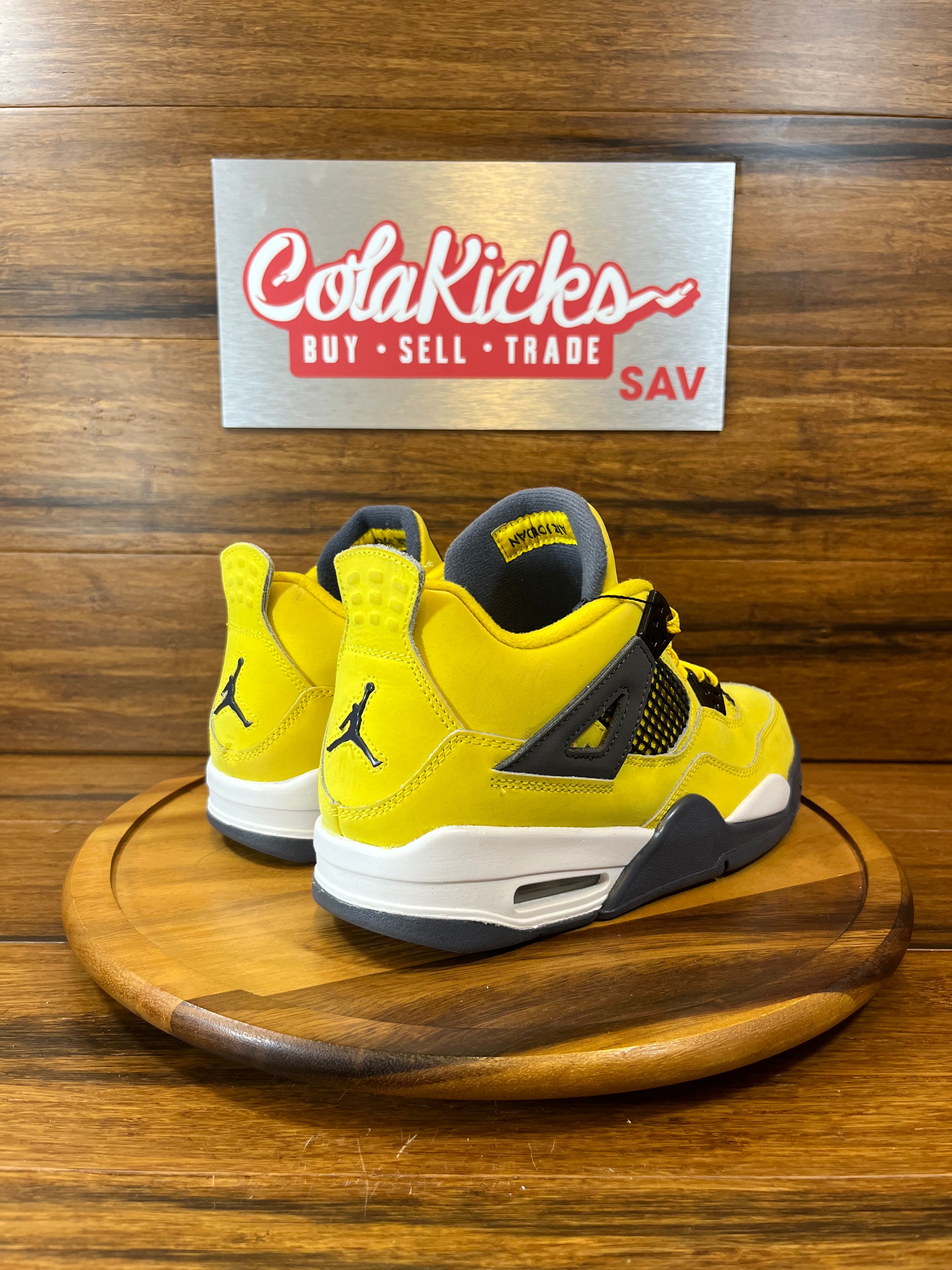 Jordan 4 Retro Lightning (2021) (GS)