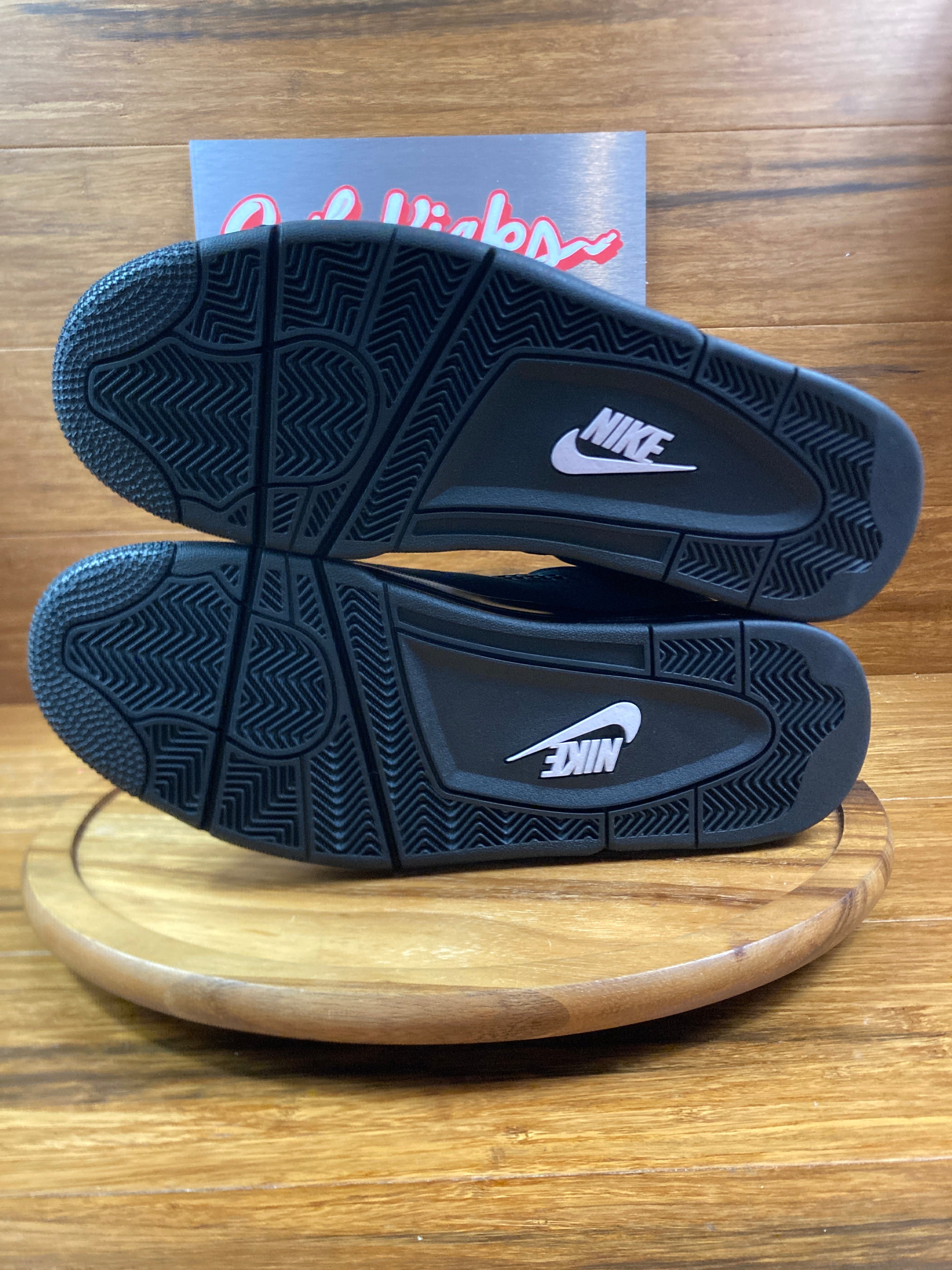 Jordan 4 Retro Black Cat (2025)