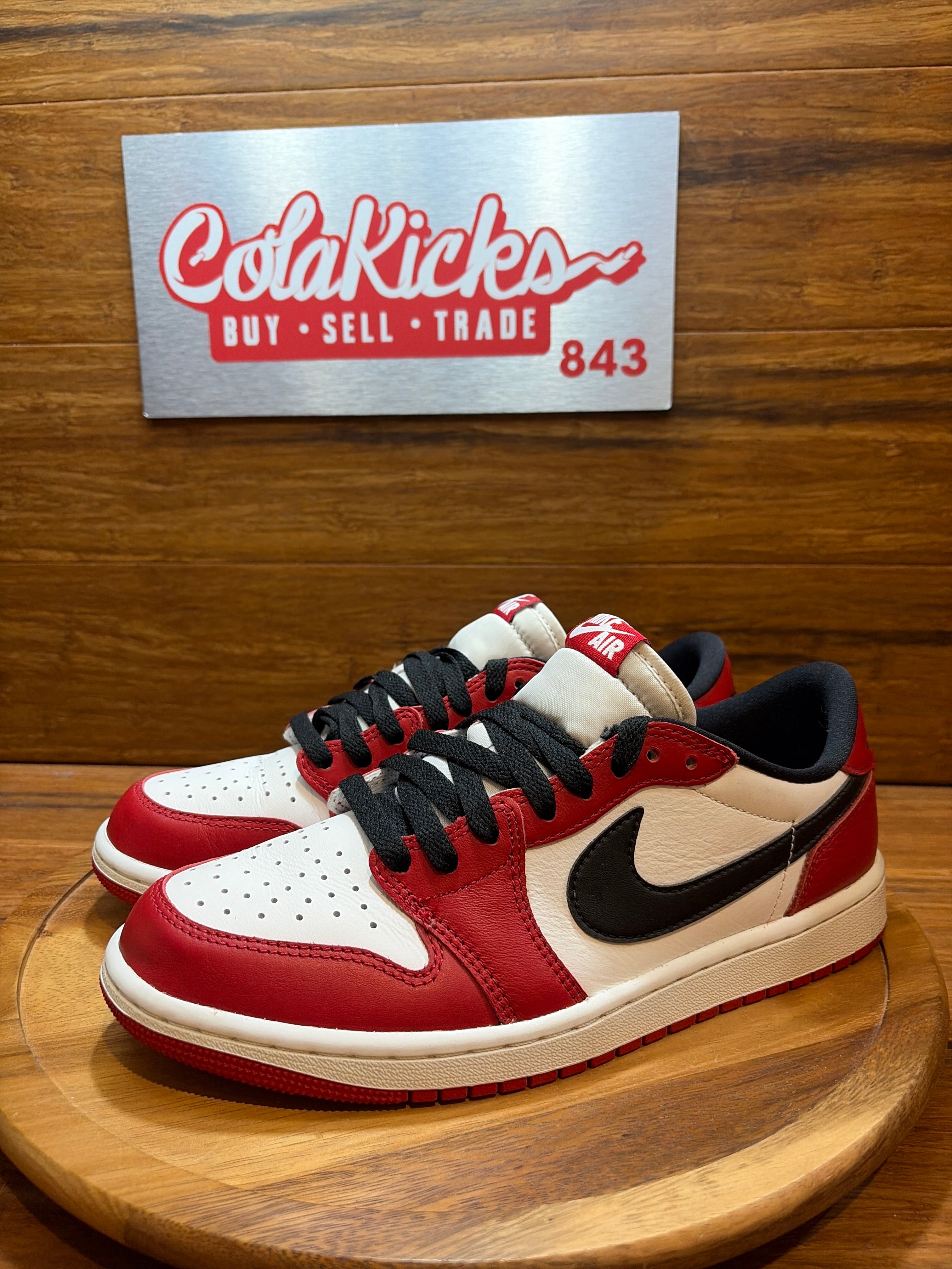 Jordan 1 Retro Low OG Chicago (2025)