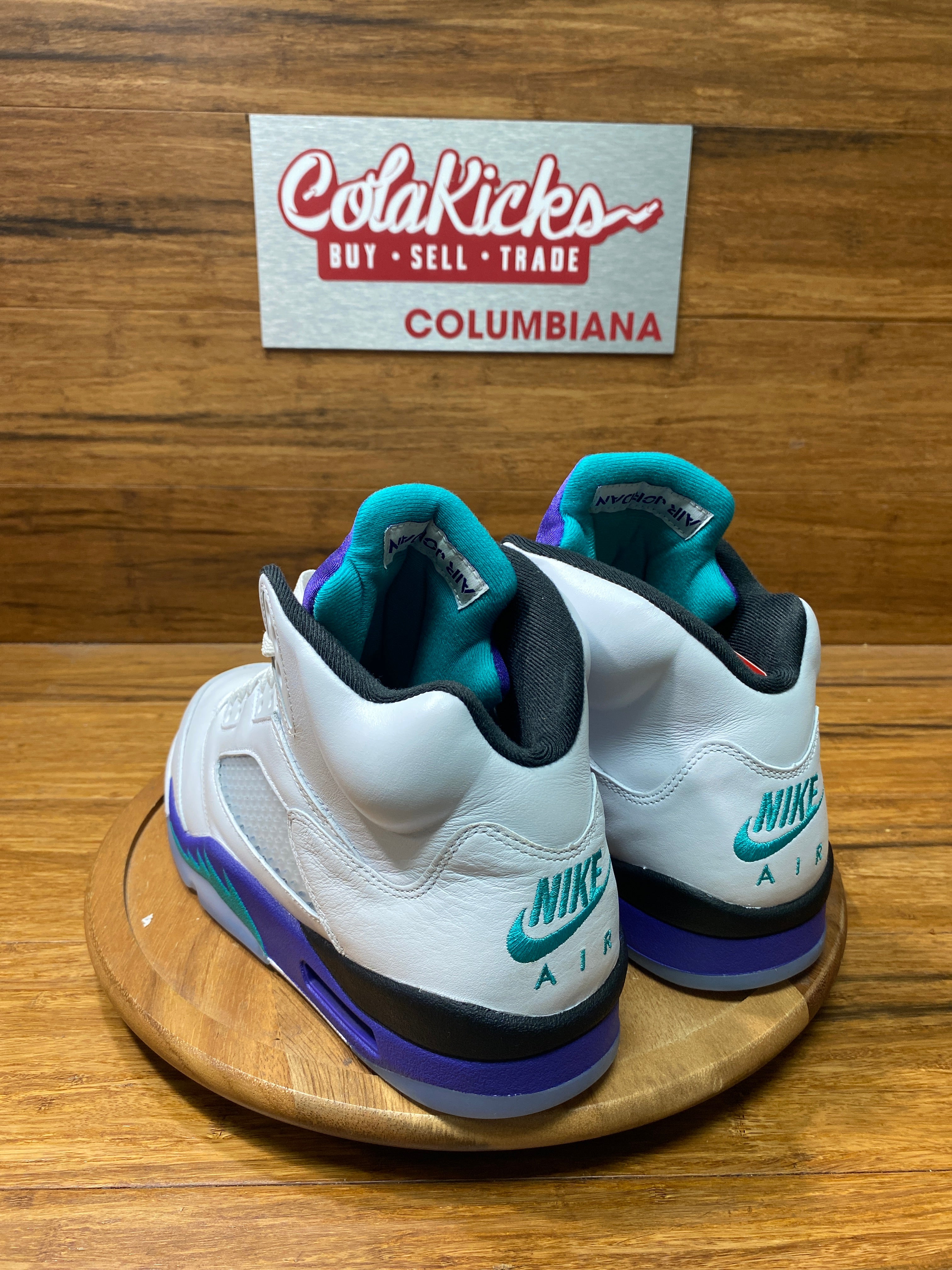 Jordan 5 Retro Grape (2025)