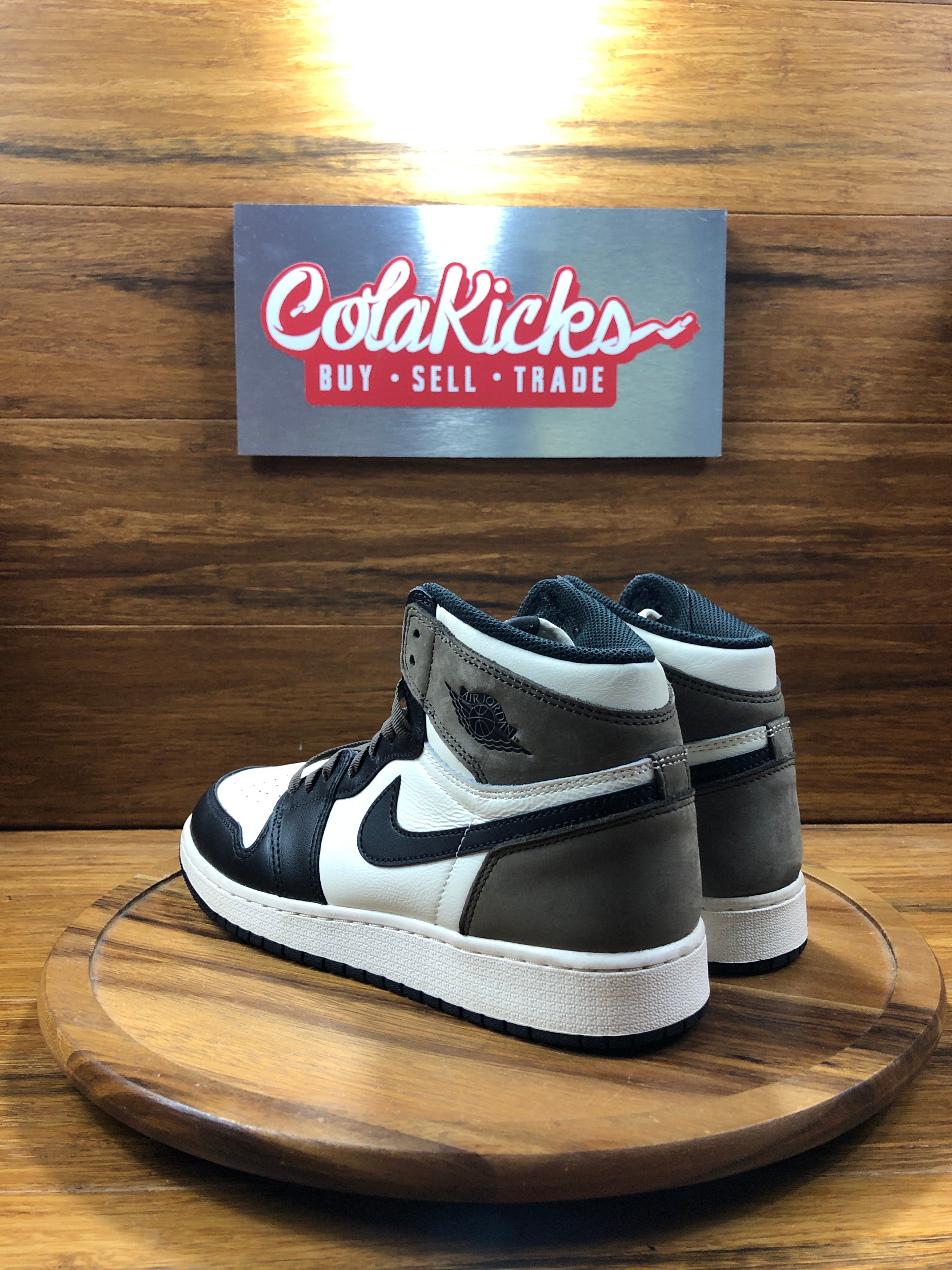 Jordan 1 Retro High Dark Mocha (GS)