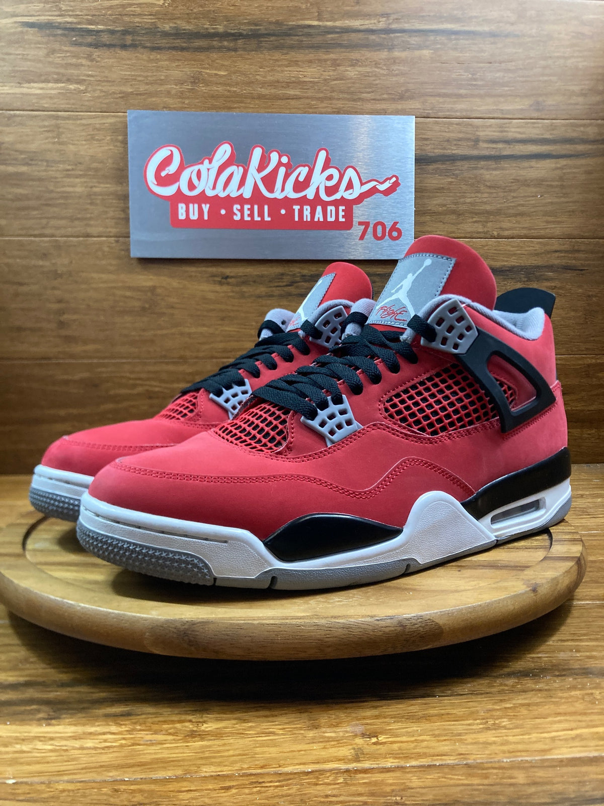 Jordan 4 Retro Toro Bravo (2026)