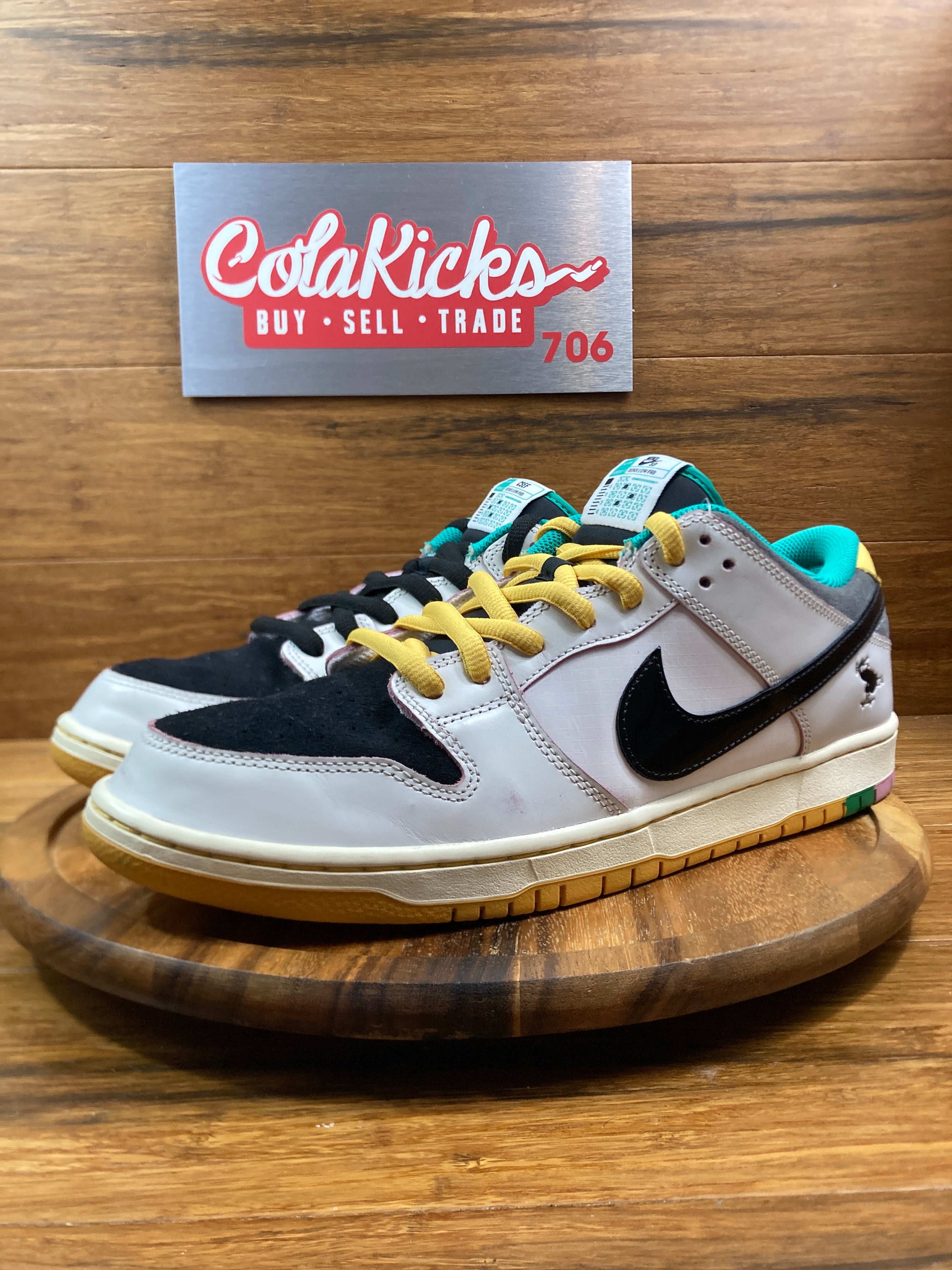 Nike SB Dunk Low CSEF