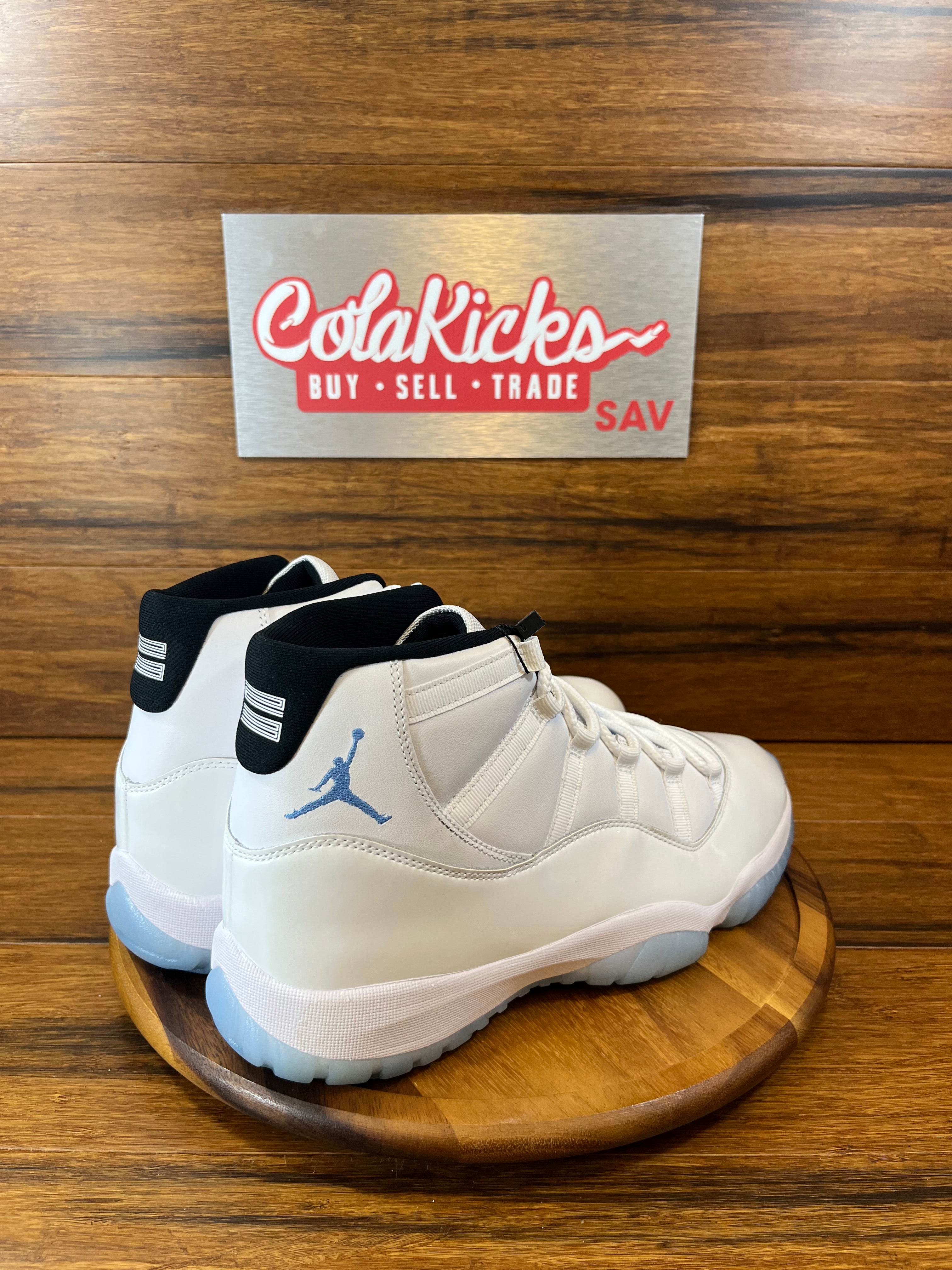 Jordan 11 Retro Legend Blue (2024)