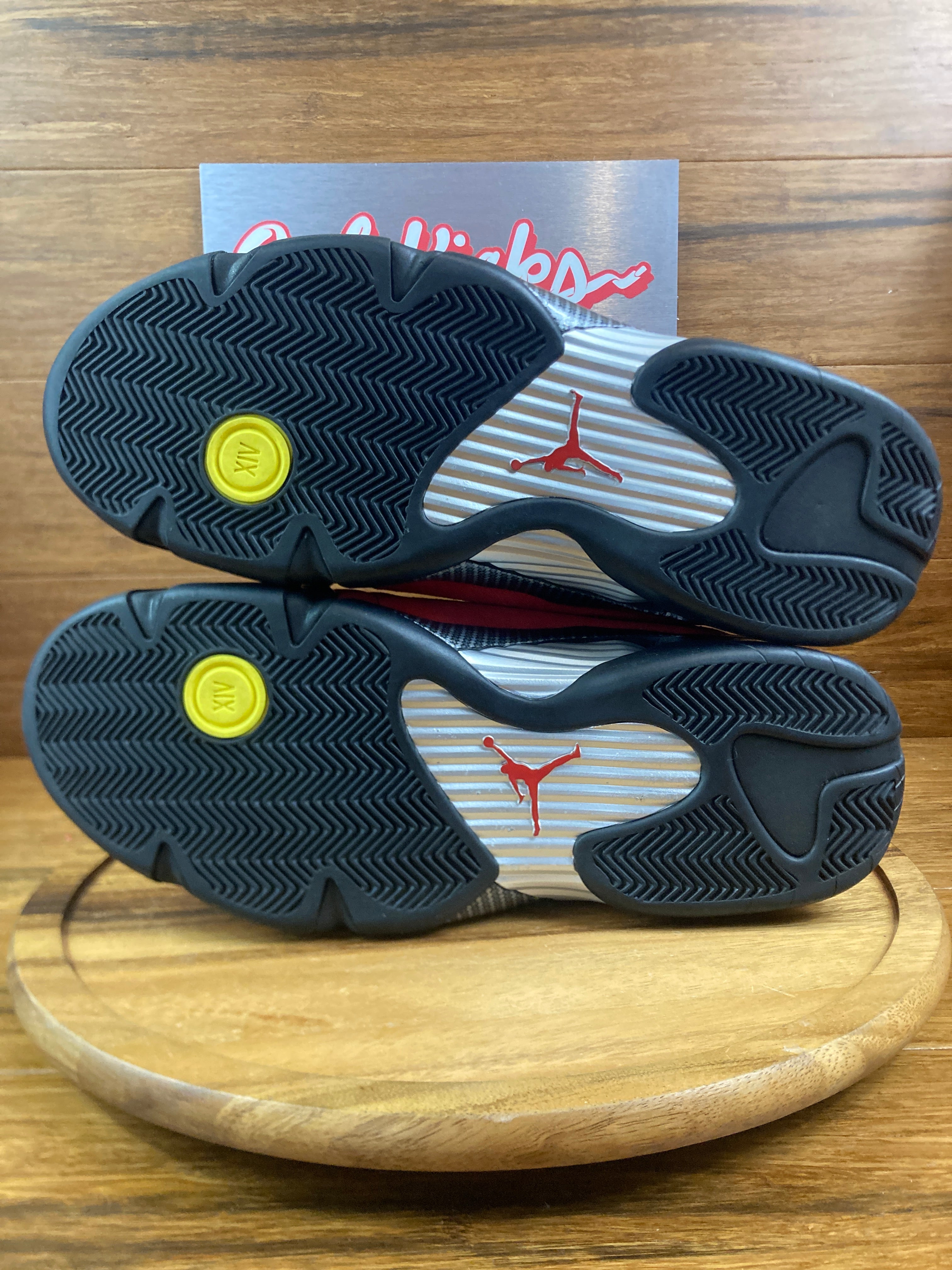 Jordan 14 Retro Ferrari (2025)
