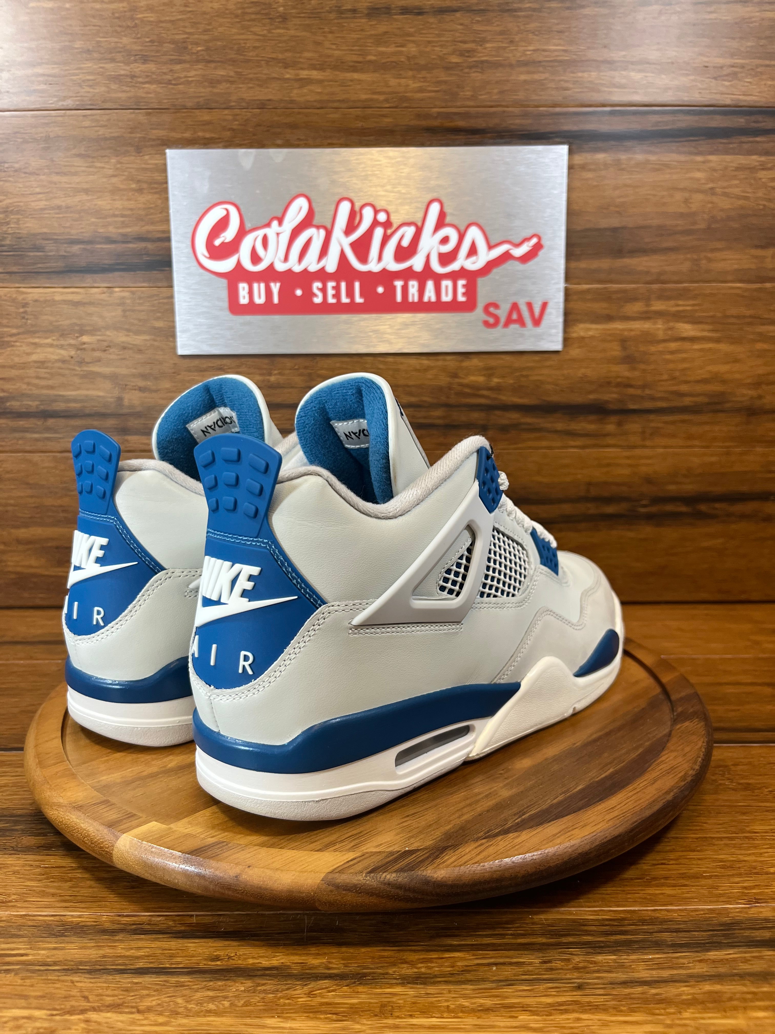 Jordan 4 Retro Military Blue (2024)