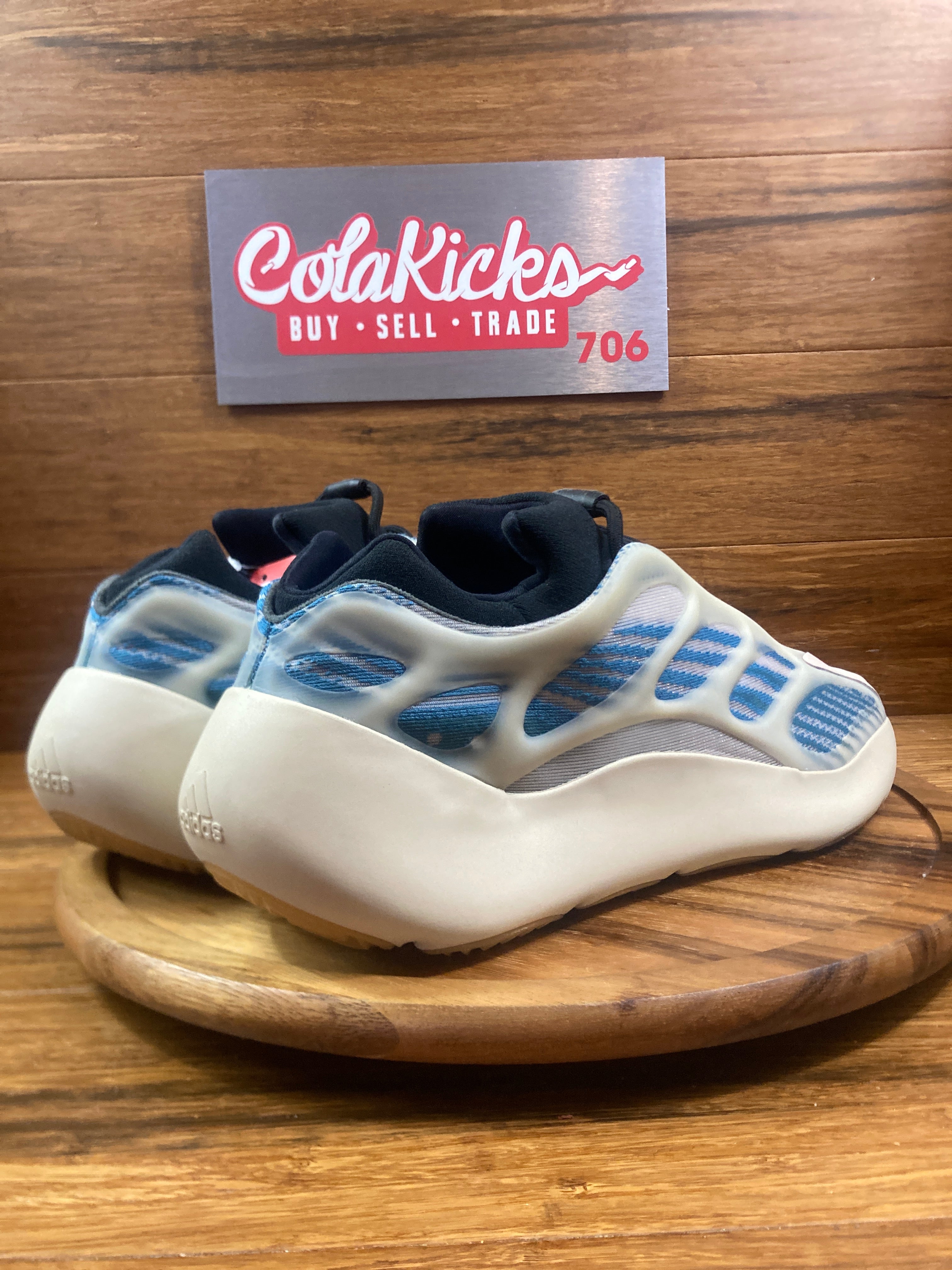 adidas Yeezy 700 V3 Kyanite