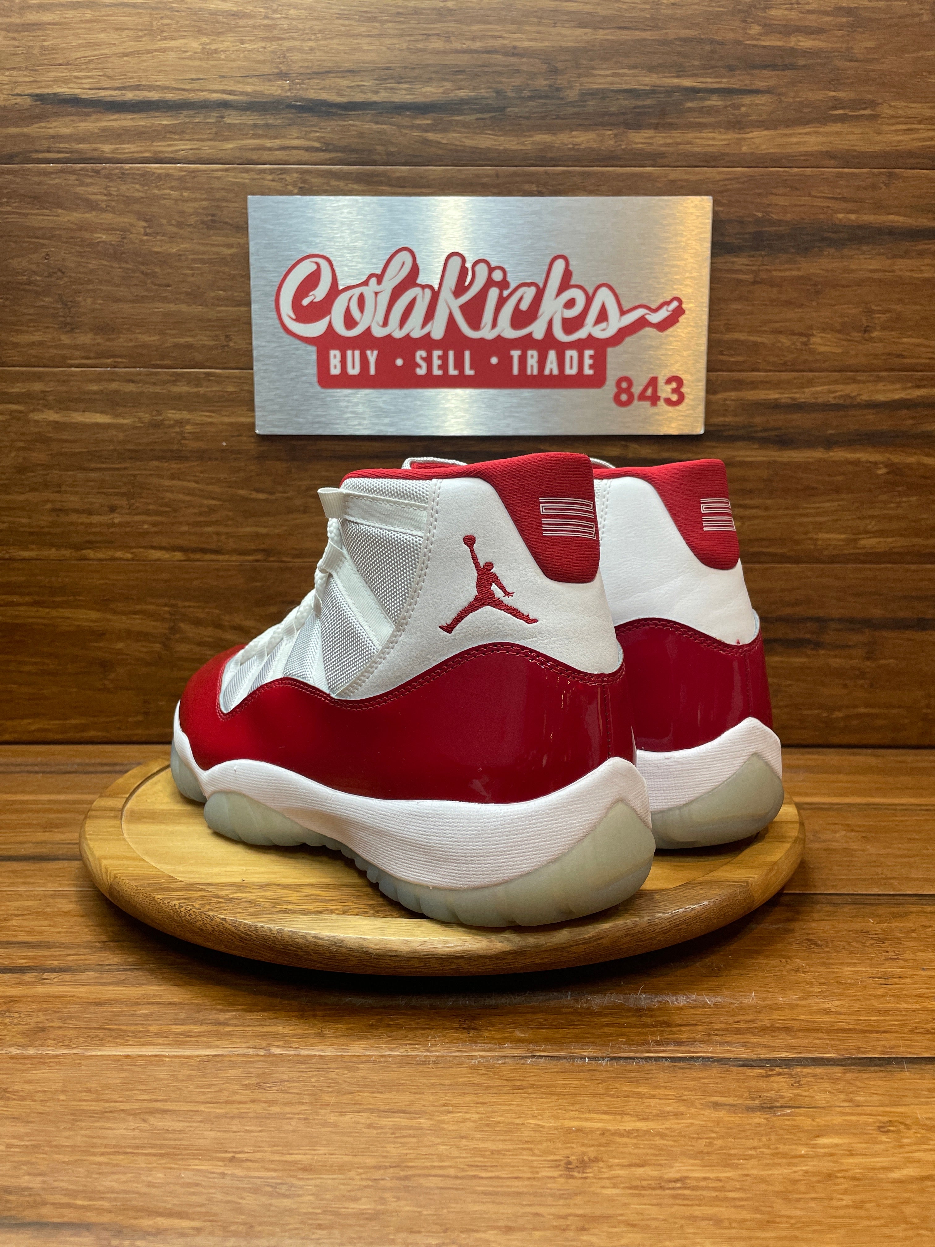 Jordan 11 Retro Cherry (2022)
