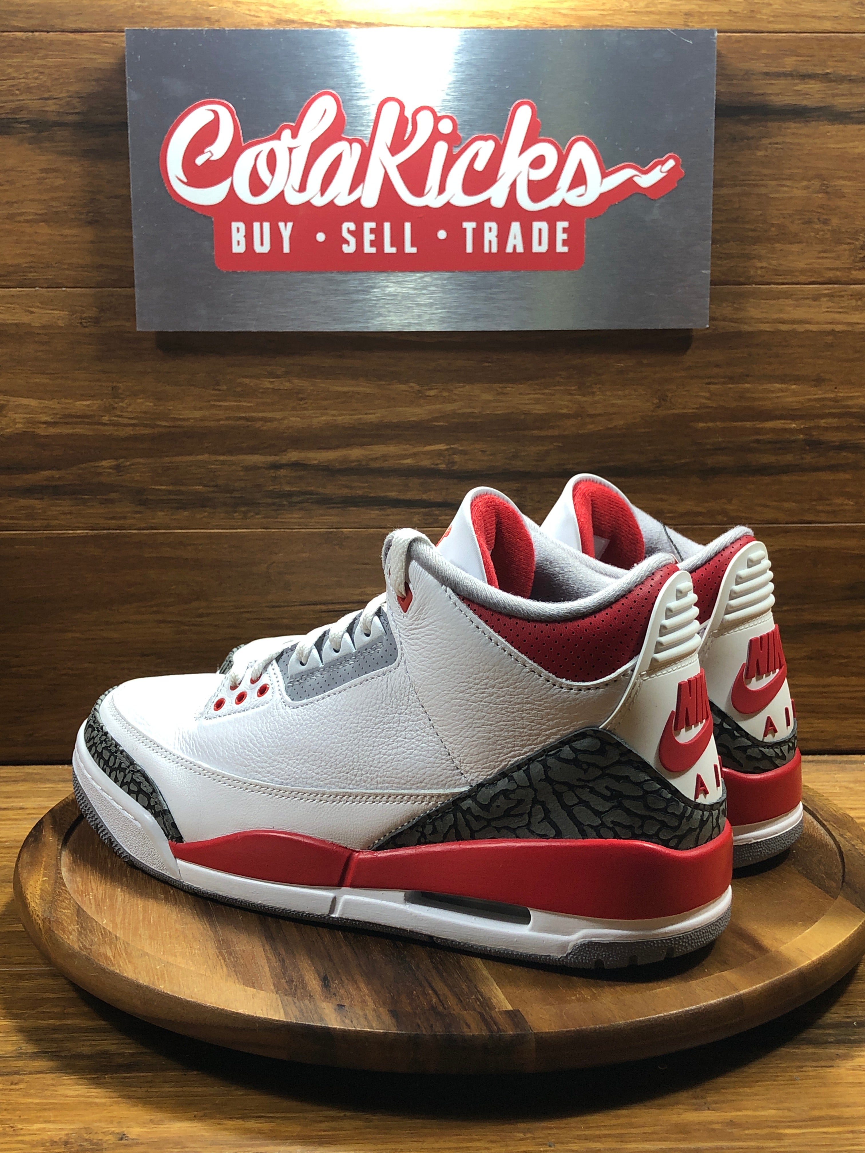 Jordan 3 Retro Fire Red (2022)