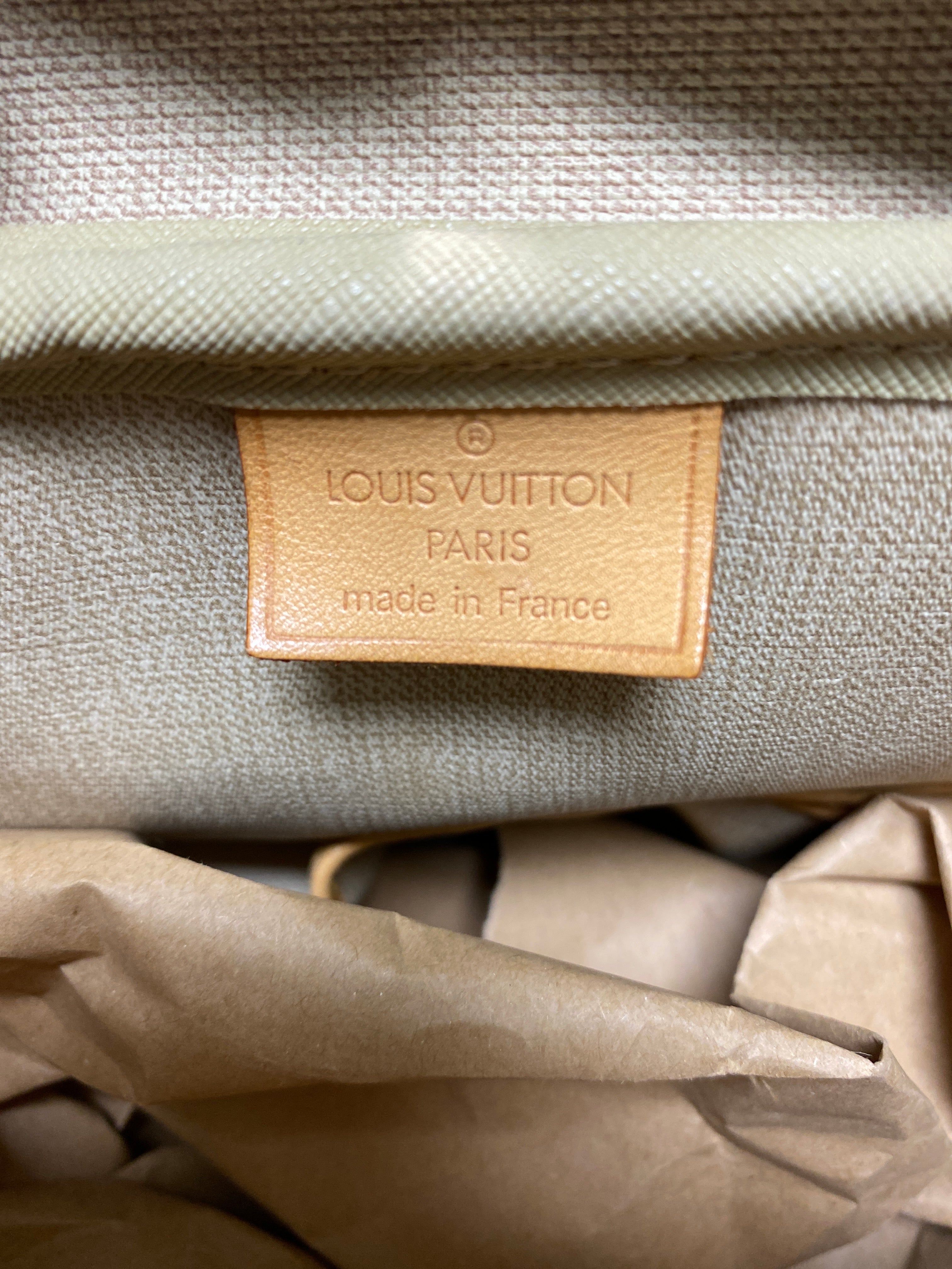 Louis Vuitton Monogram Dueville