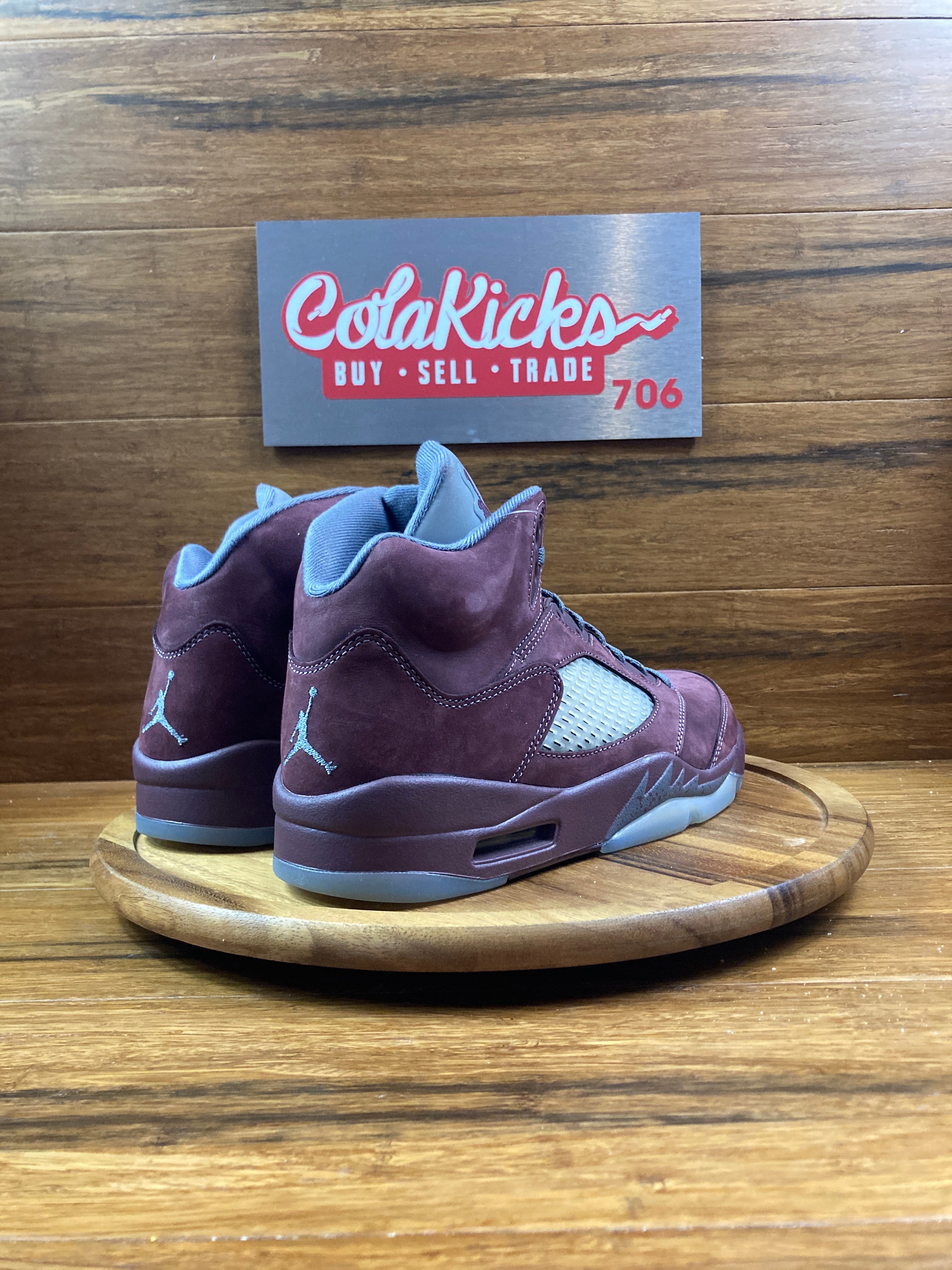 Jordan 5 Retro Burgundy (2023)