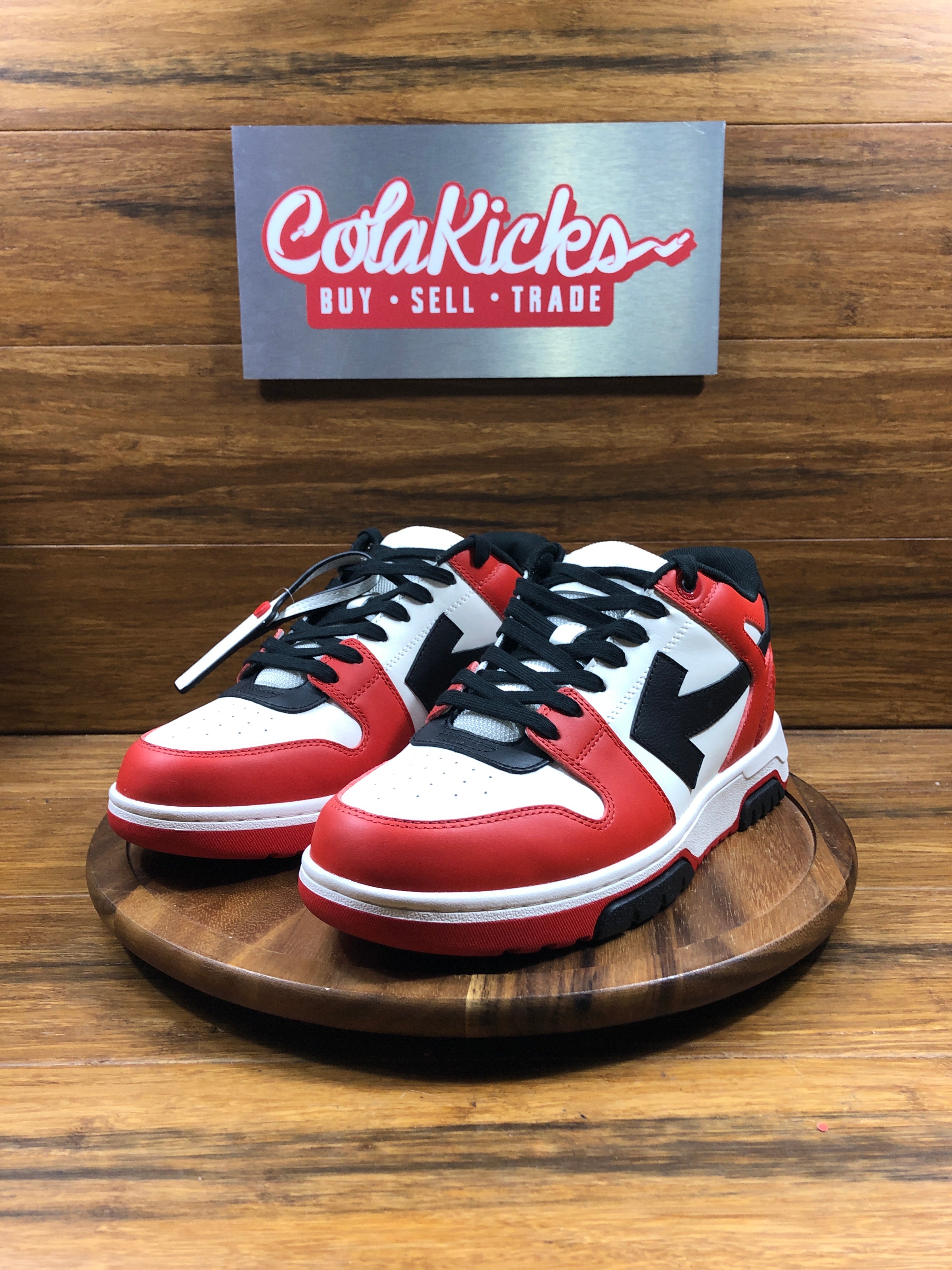 OFF-WHITE Out Of Office OOO Low Tops Red Black (2024)