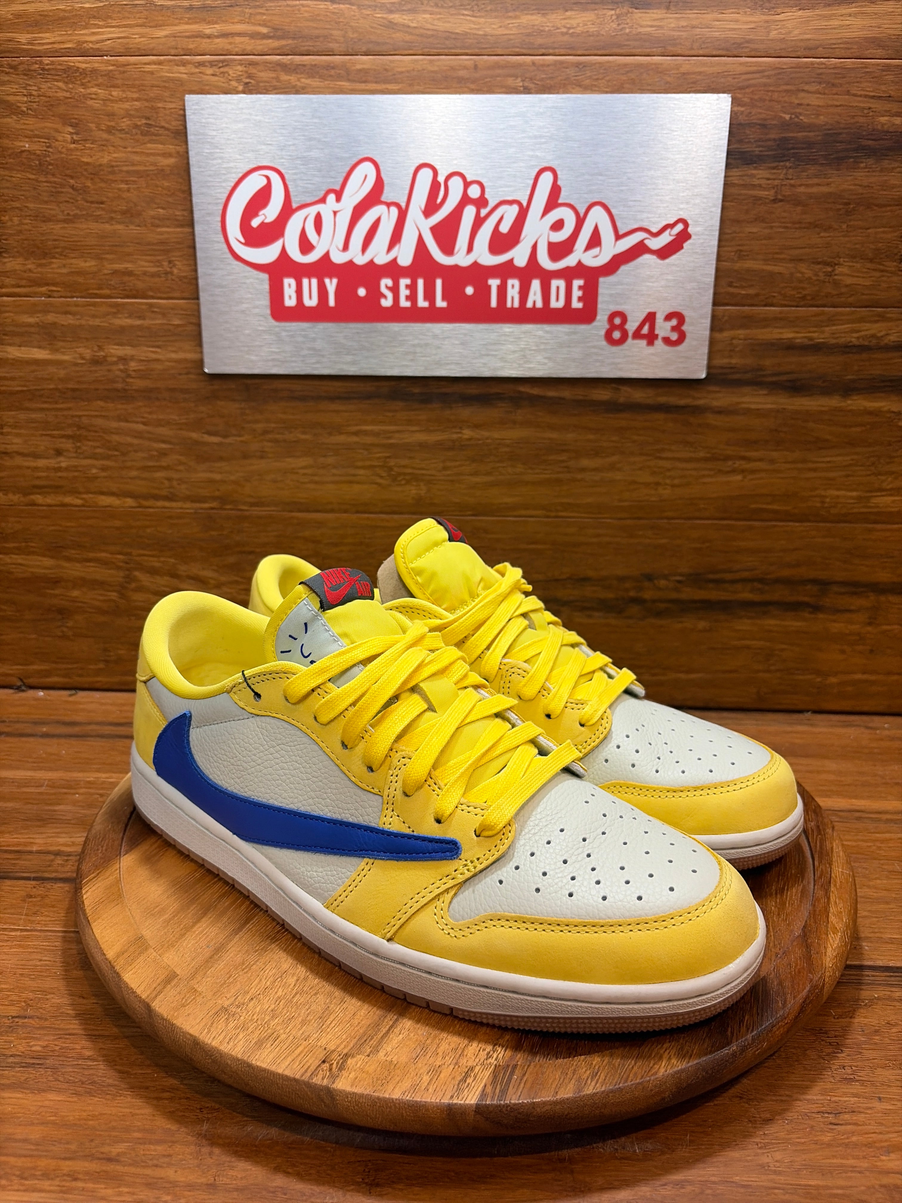 Jordan 1 Retro Low OG SP Travis Scott Canary (Women's)