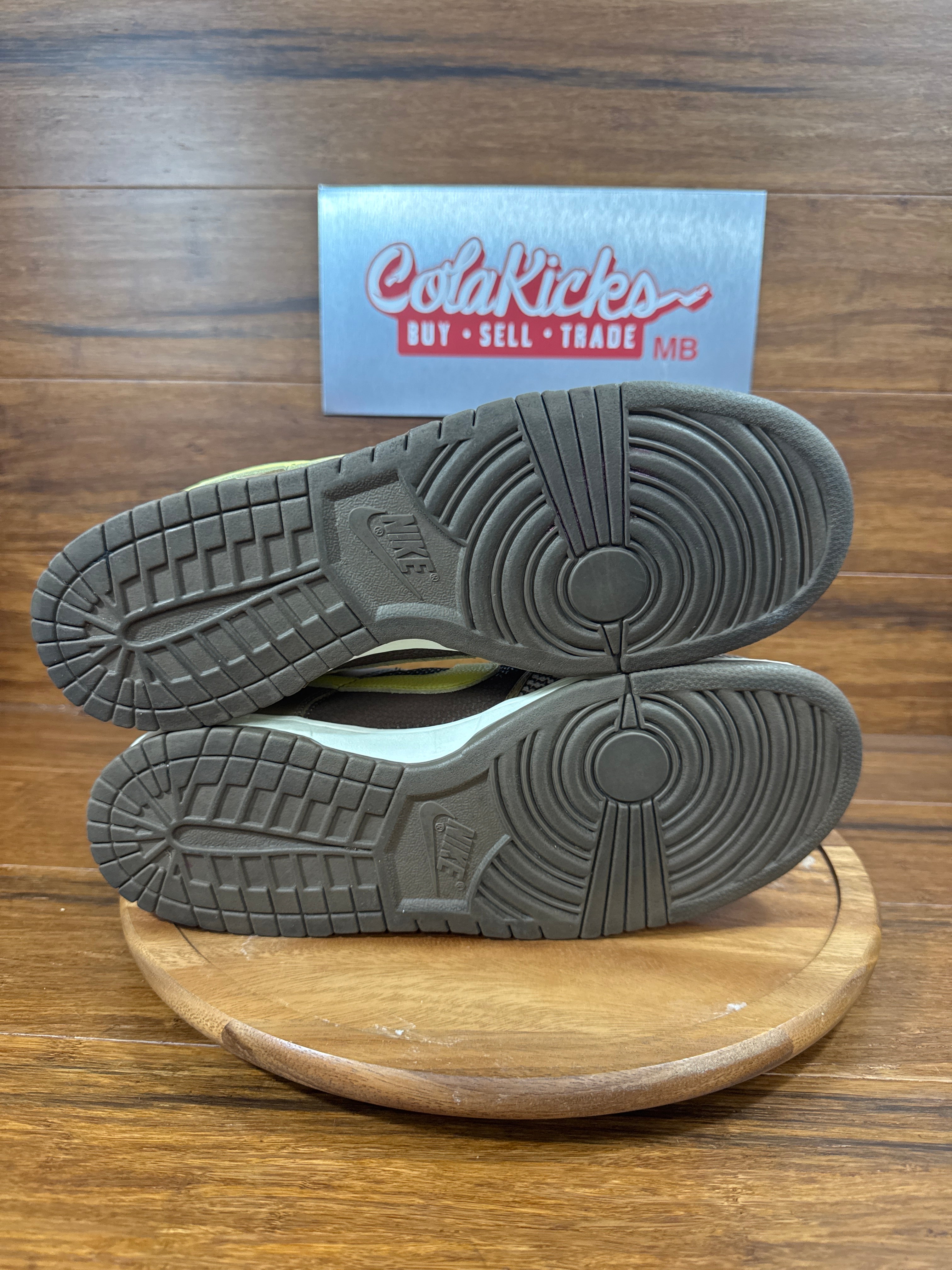 Nike Dunk Low SP Undefeated Canteen Dunk vs. AF1 Pack