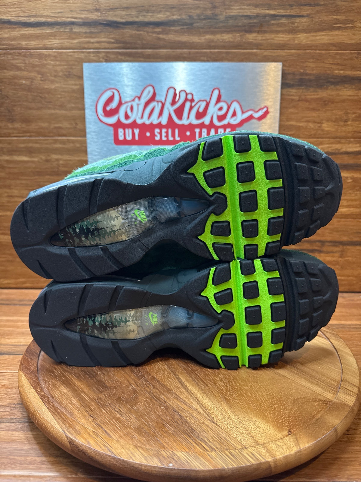 Nike Air Max 95 Big Bubble Ducks of a Feather Oregon Ducks The Woods
